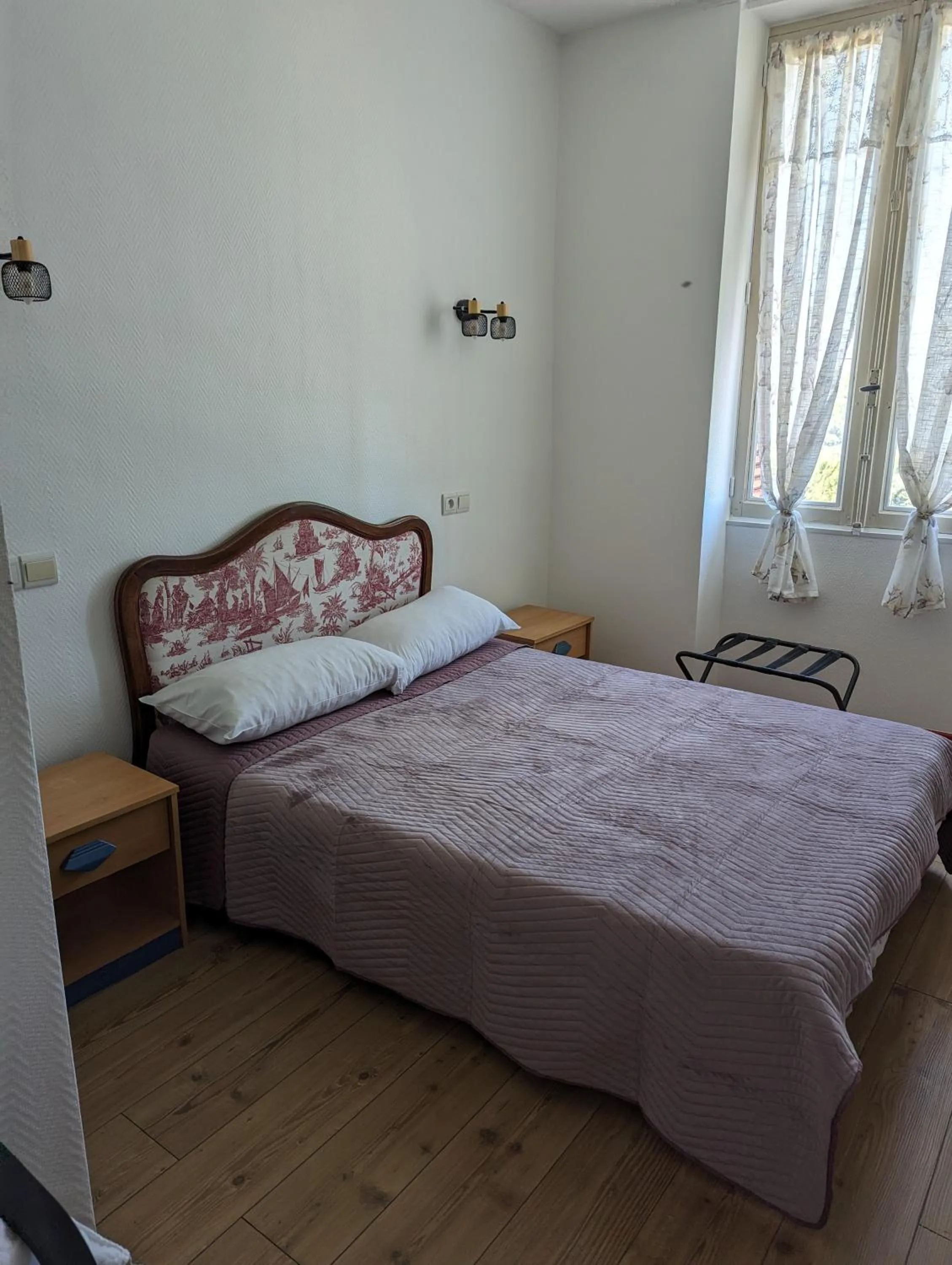 Bed in Auberge Des Pins