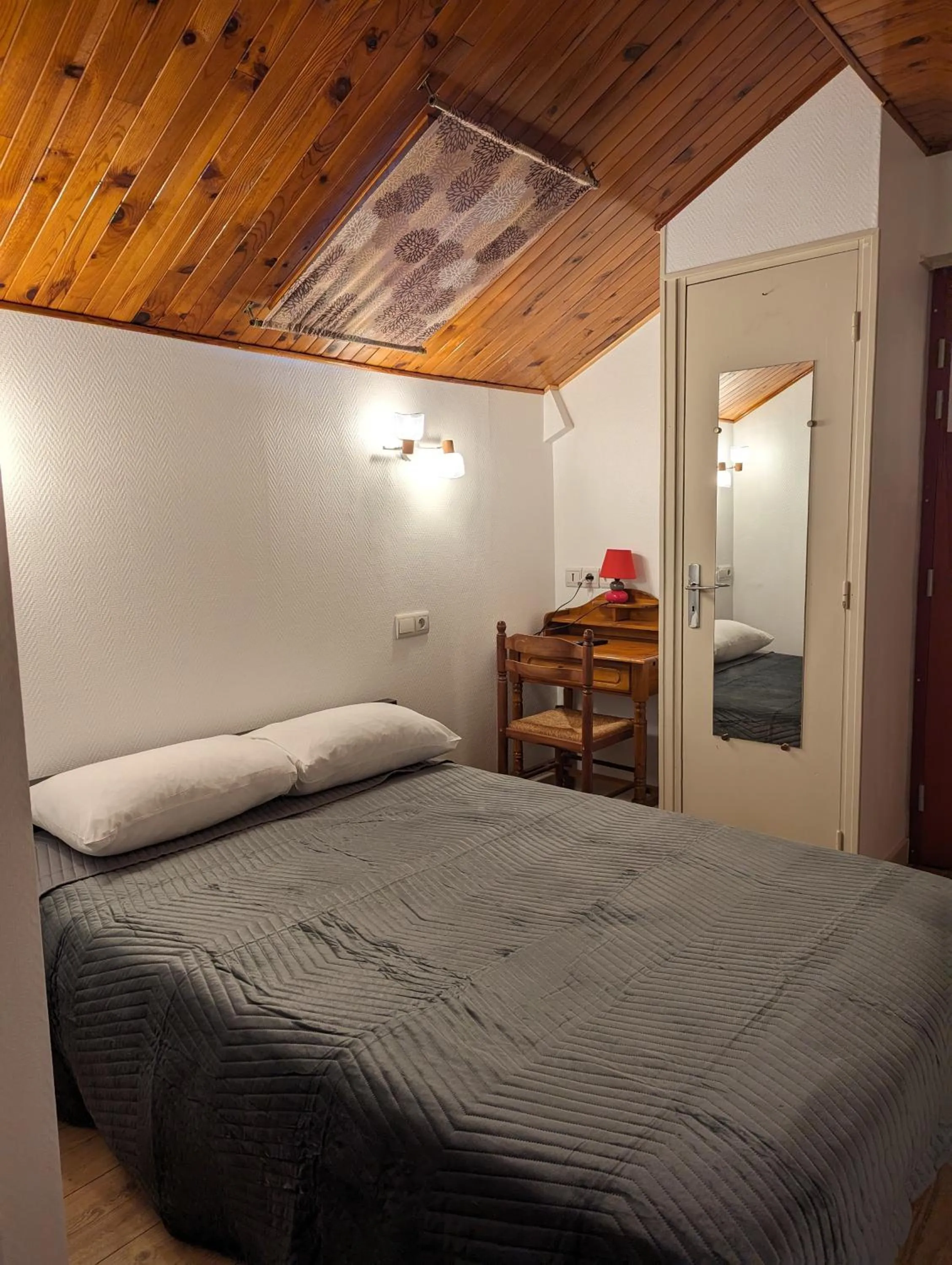 Bed in Auberge Des Pins