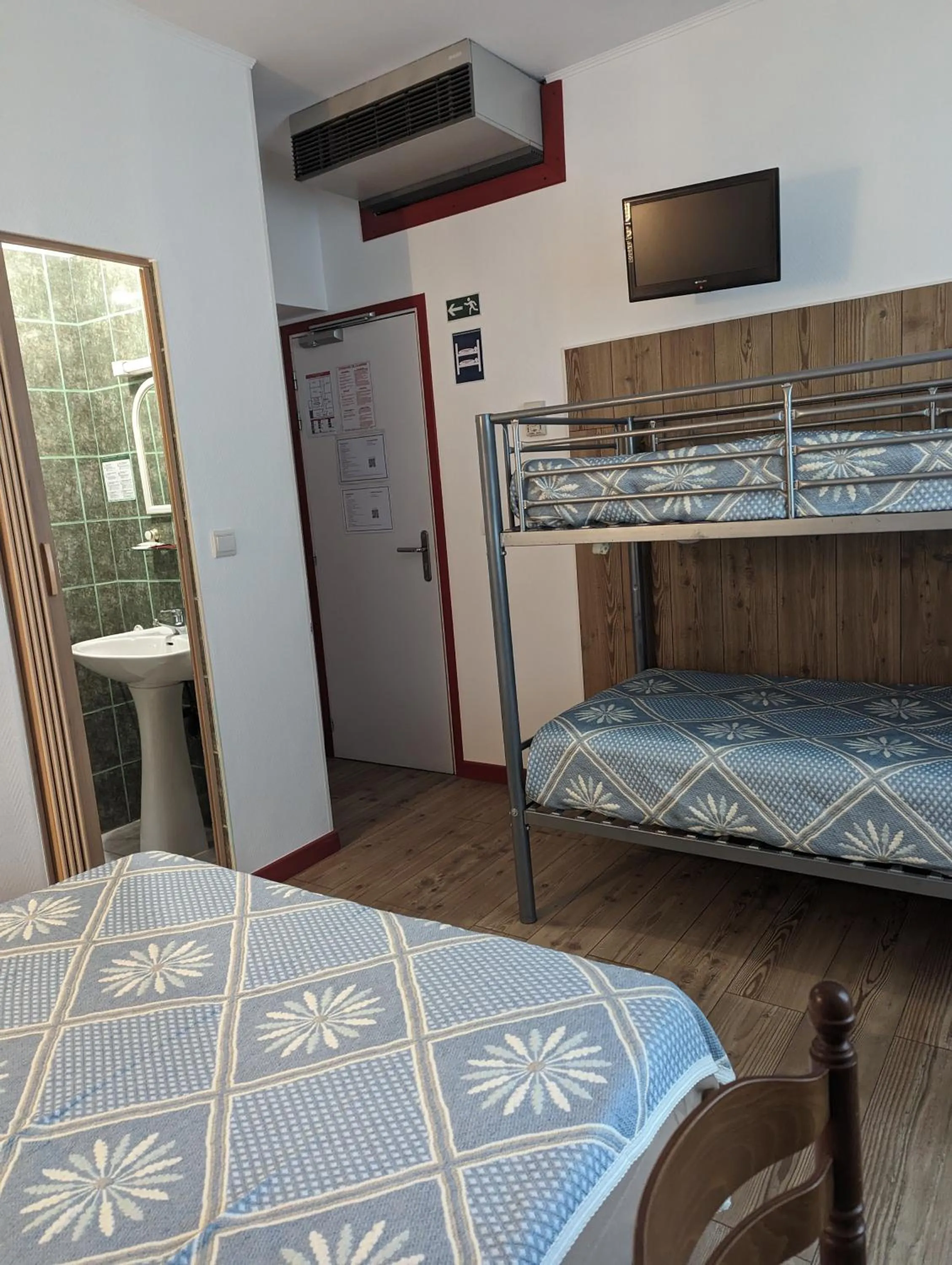 Bed in Auberge Des Pins