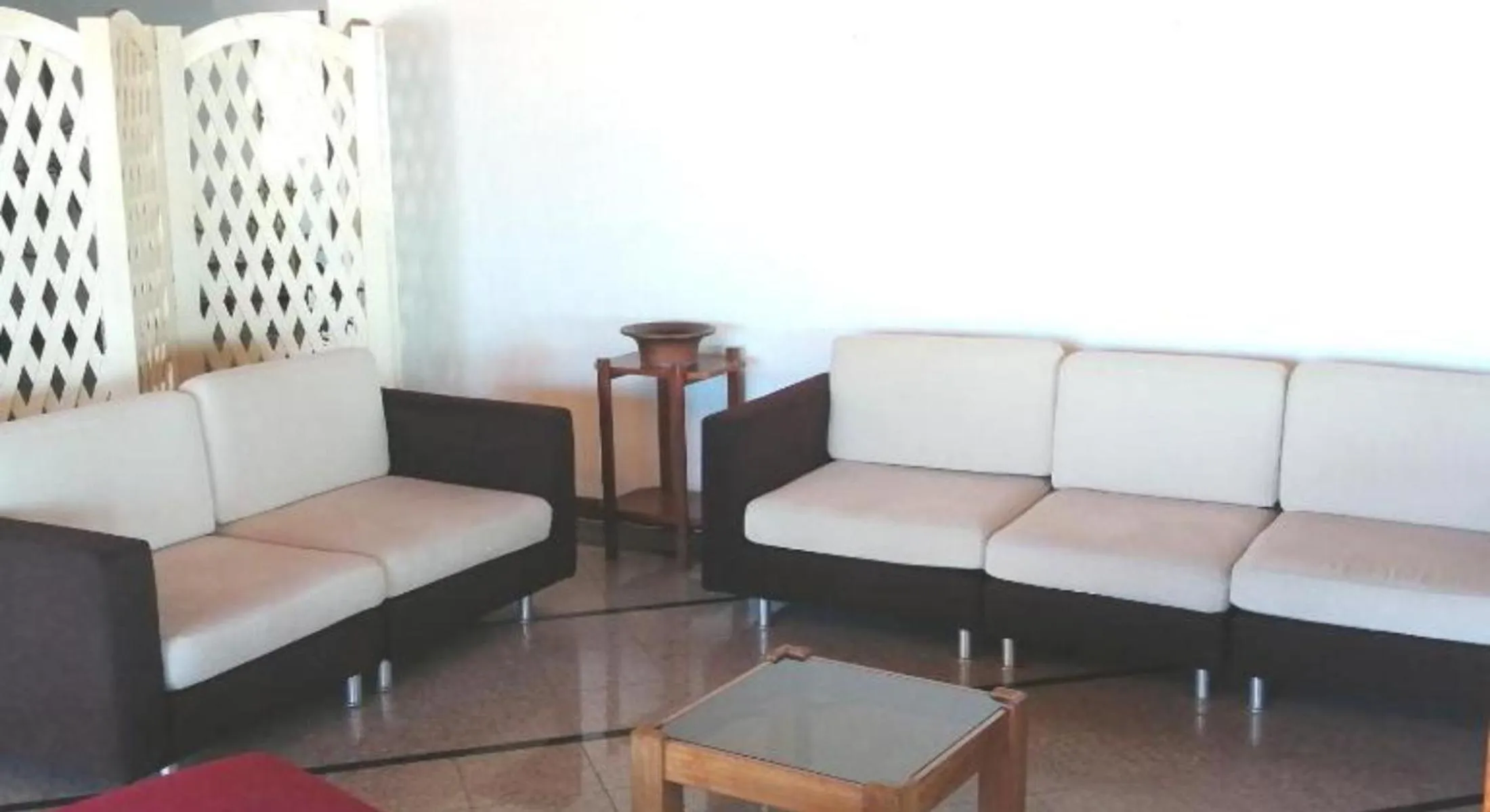 Communal lounge/ TV room in Hotel Santo Andre