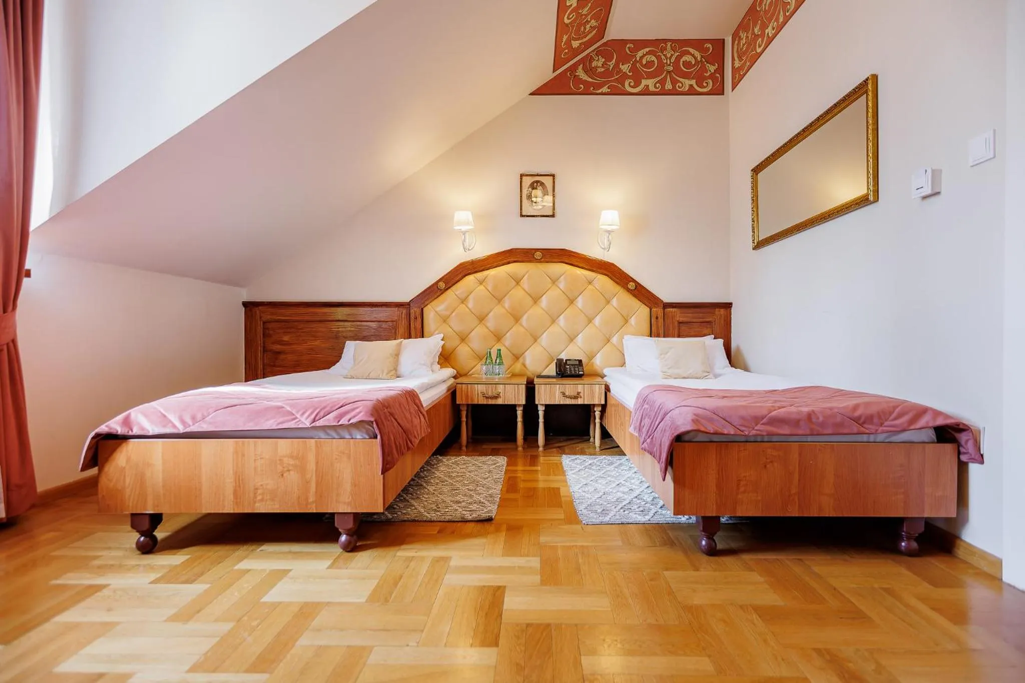 Bed in Dwór Prezydencki Boutique Hotel & SPA