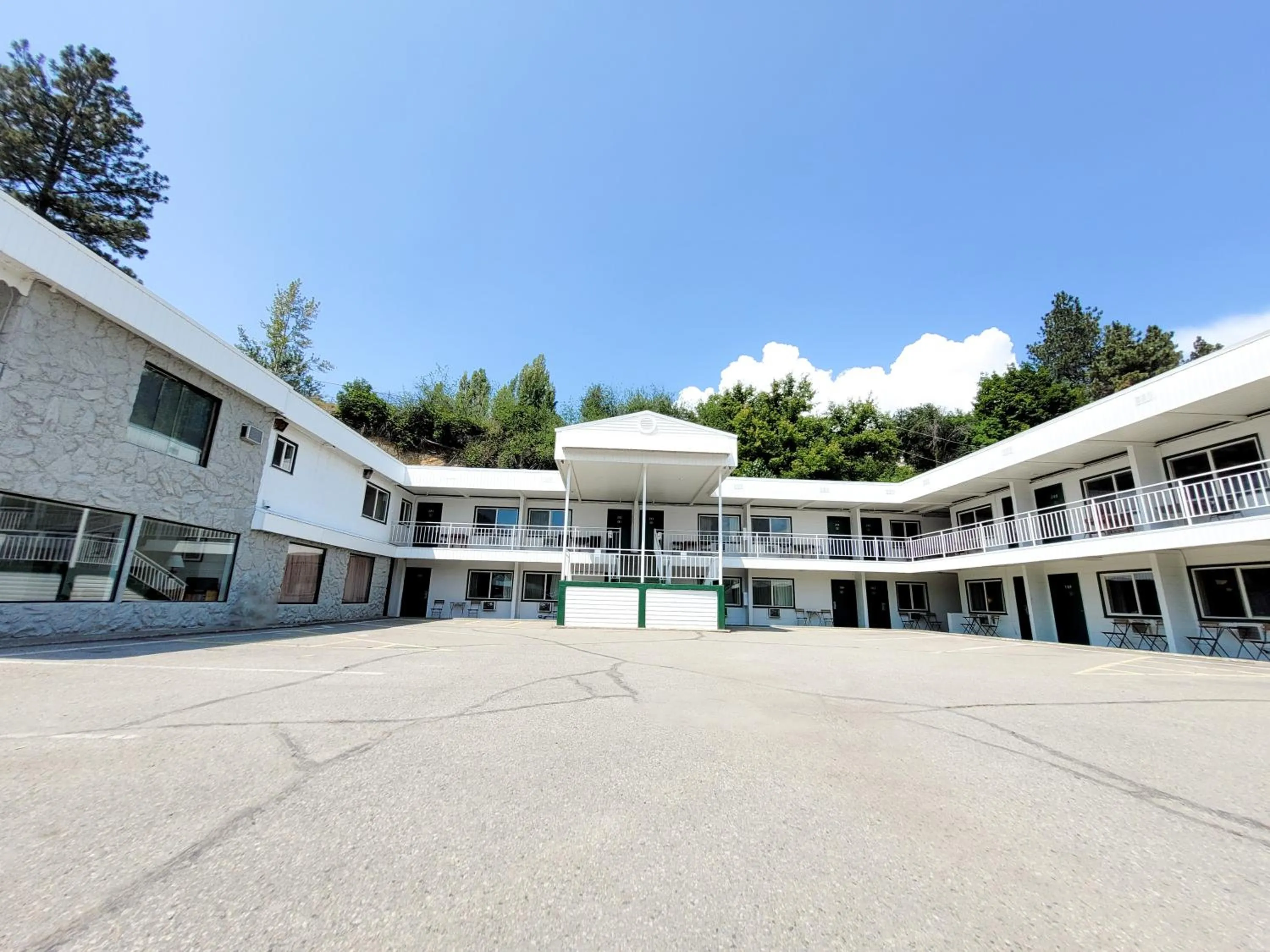Property building in The Villager Inn Princeton Motel