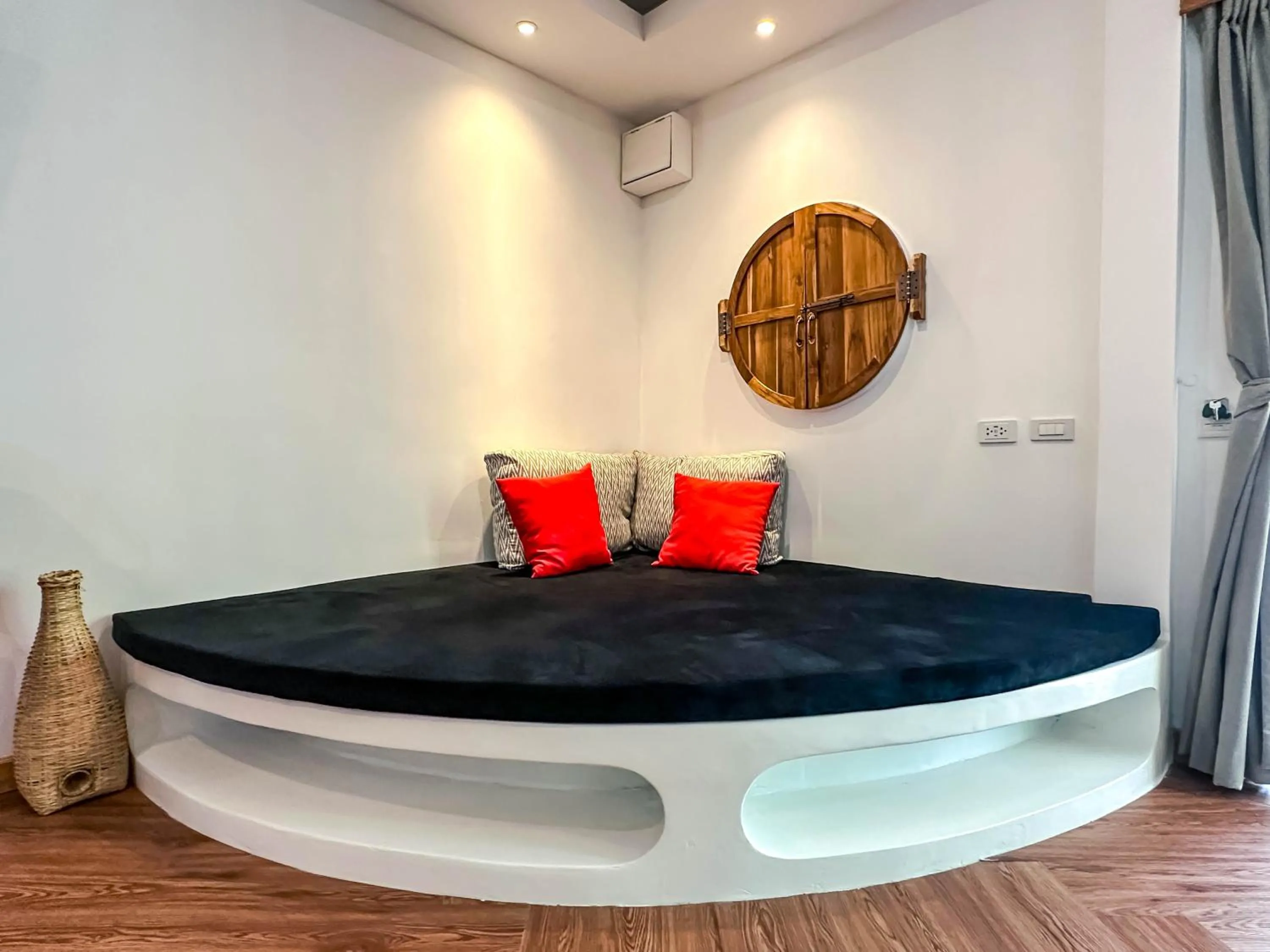 Bed in La Belle Vie - Boutique Hotel Adults Only