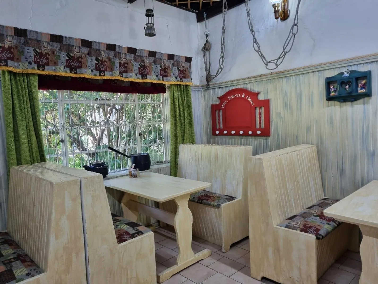 Seating area in Mountain View Country Inn