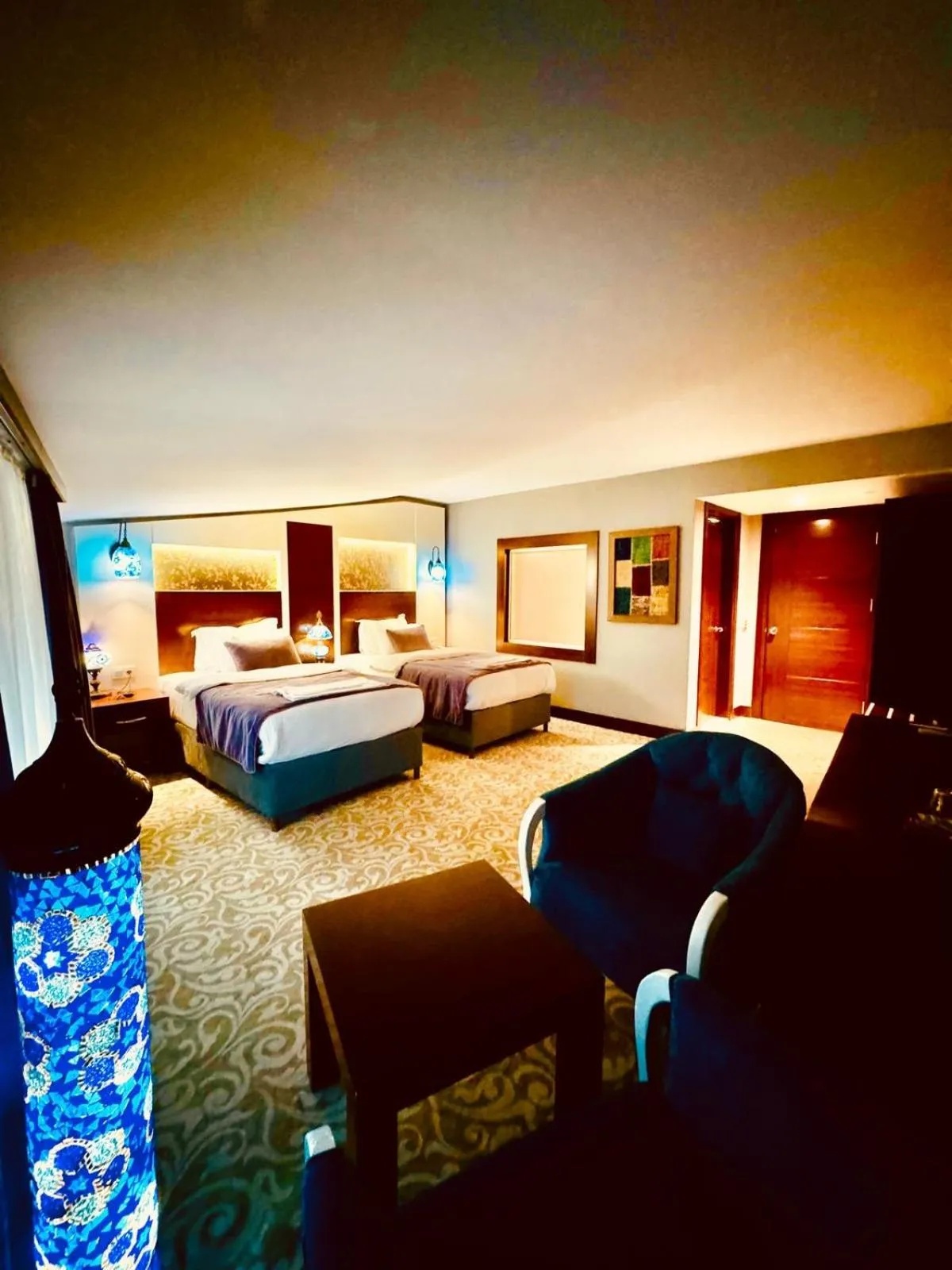 Photo of the whole room, Bed in Pamukkale Whiteheaven Suite Hotel