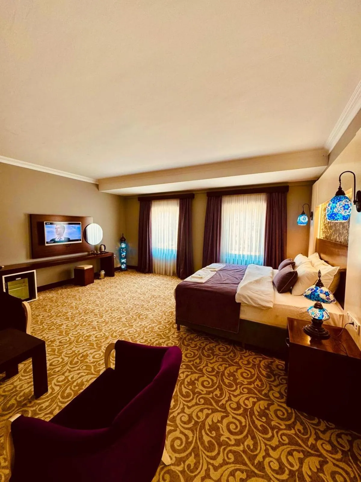 Photo of the whole room, Bed in Pamukkale Whiteheaven Suite Hotel