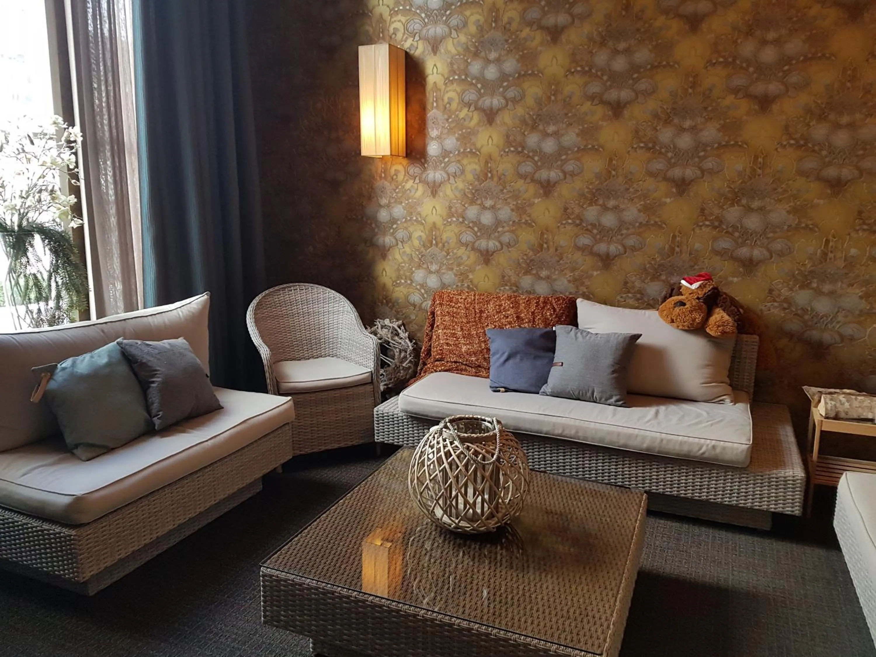 Seating area in De Eenhoorn