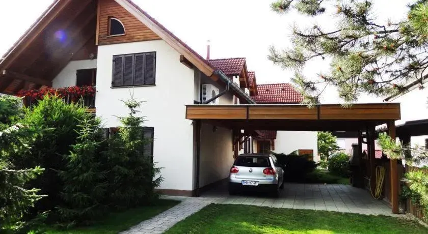 Apartment Jurič Apartment Jurič