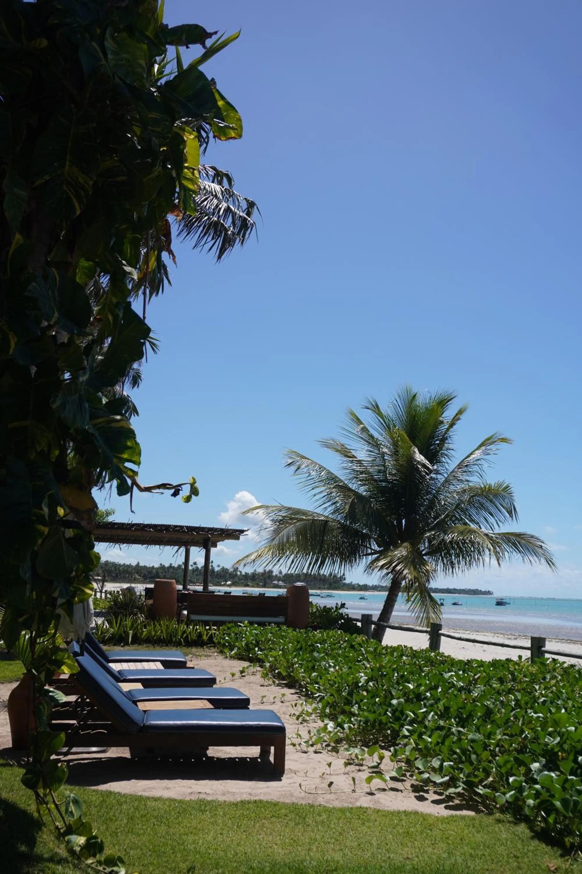 sunbed in Paru Boutique Hotel