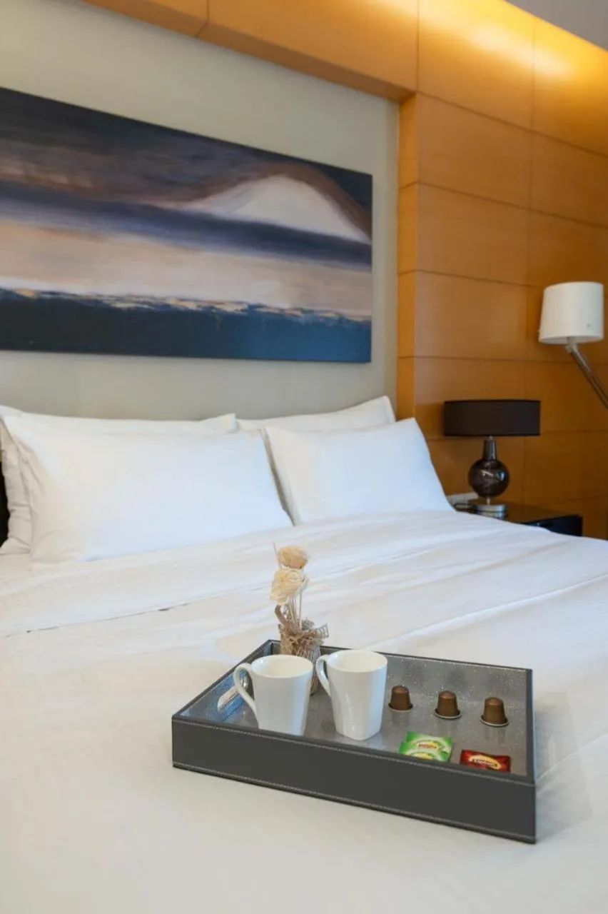 Bed in Holistay Luxury Homes - Burj khalifa view - Direct Access Dubai Mall