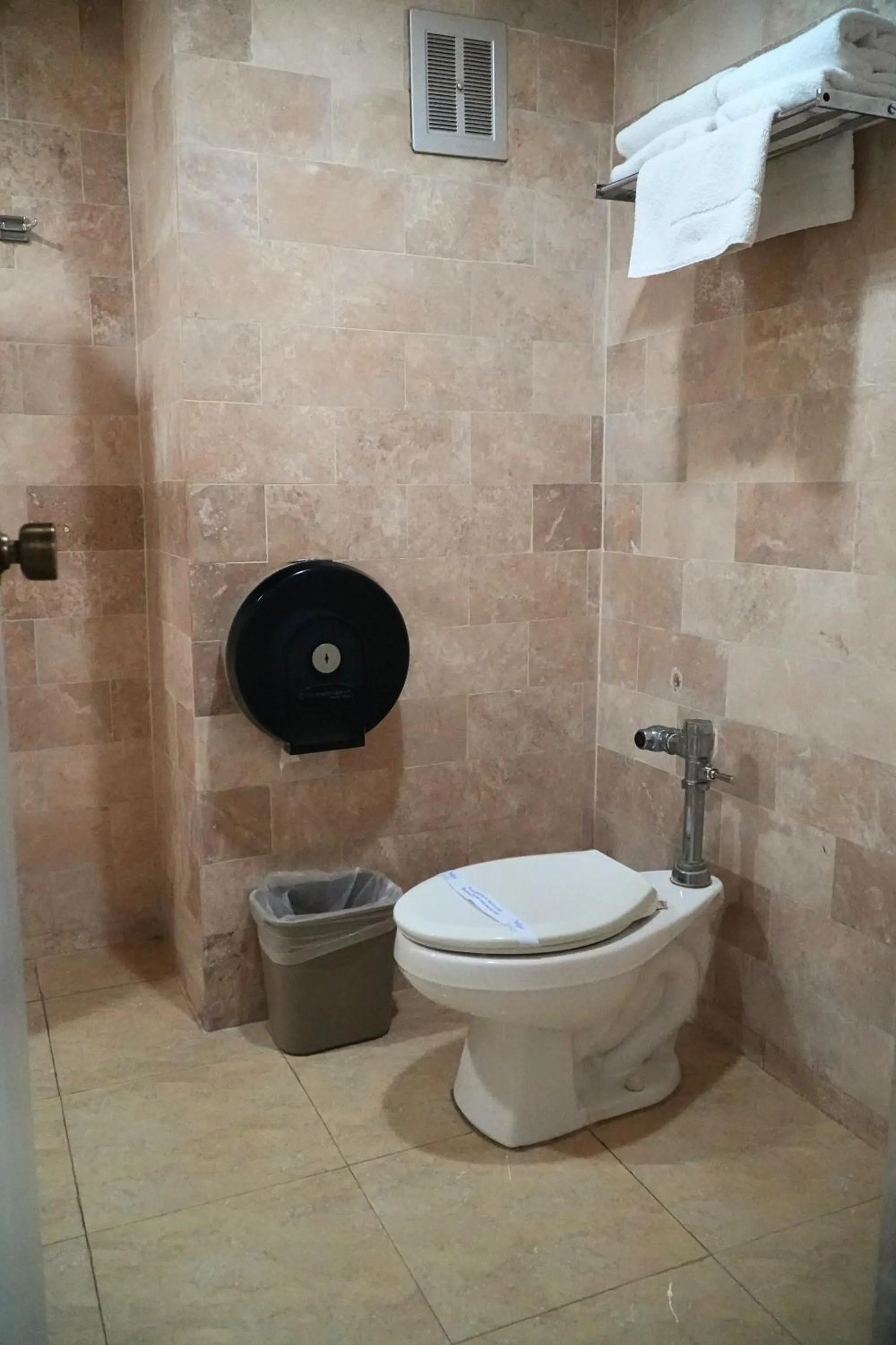 Bathroom in Hotel San Angel