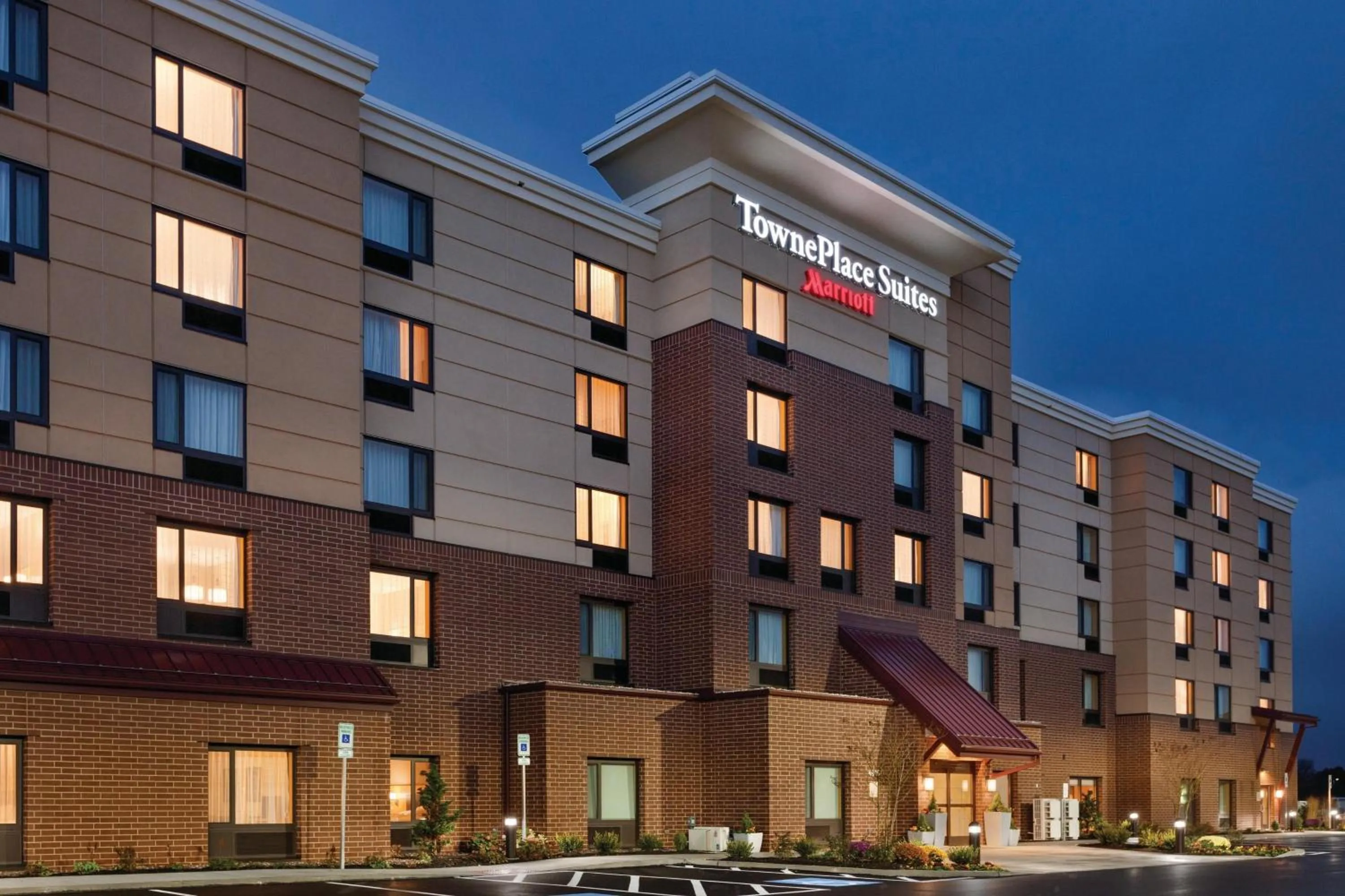 Property building in TownePlace Suites by Marriott Harrisburg West/Mechanicsburg