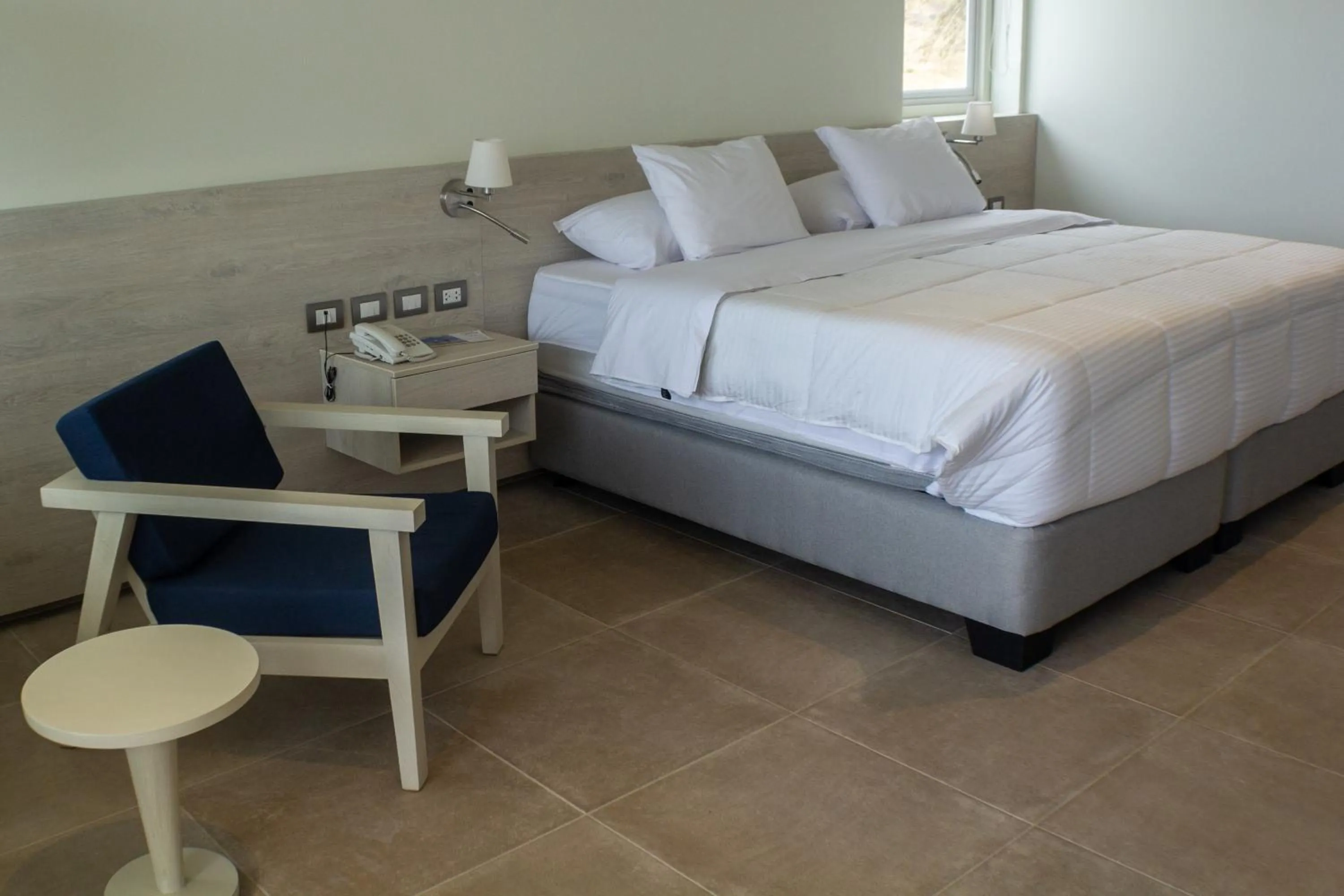 Bedroom, Bed in Punta Sal Suites & Bungalows Resort