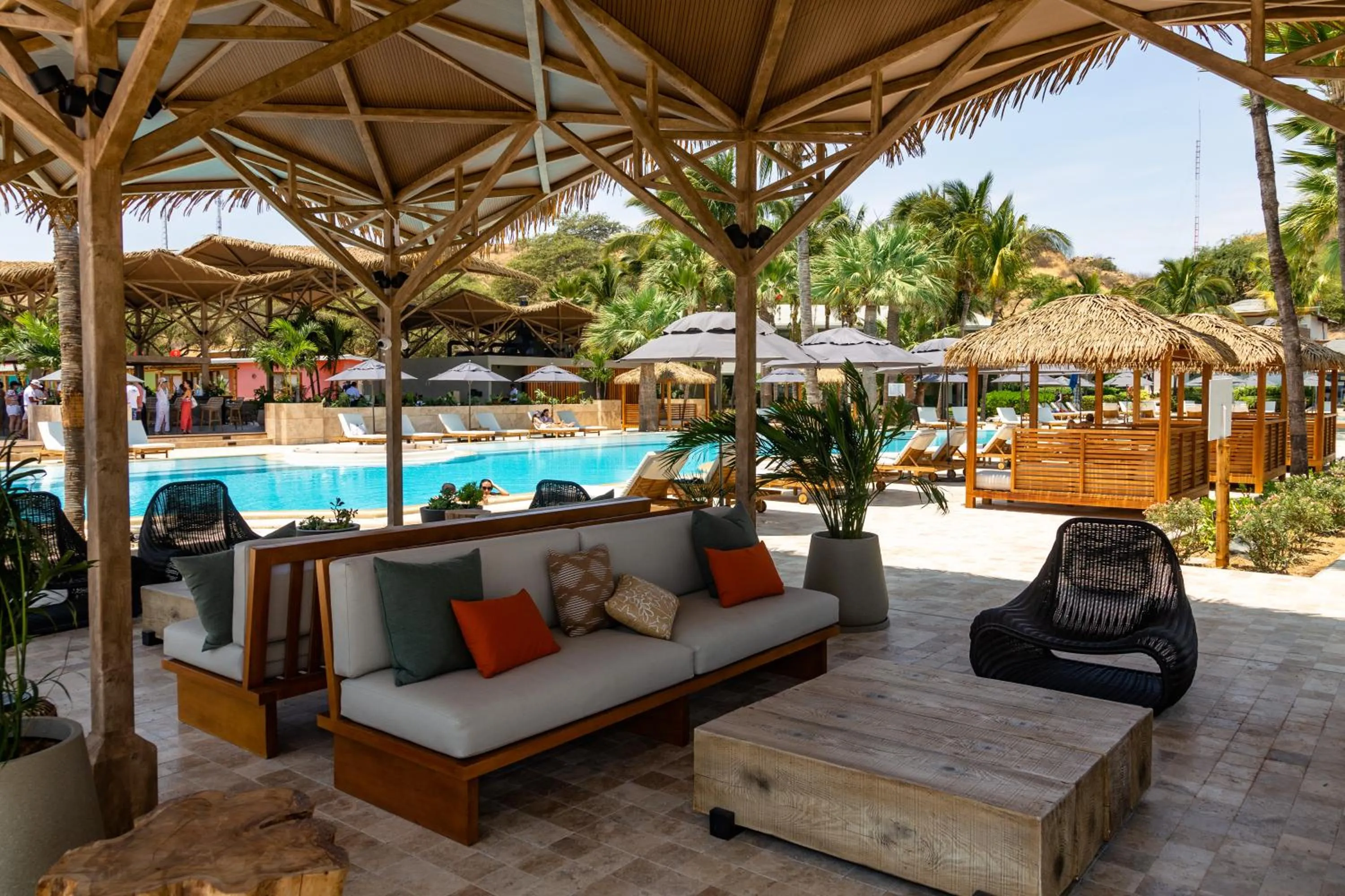 Swimming pool in Punta Sal Suites & Bungalows Resort