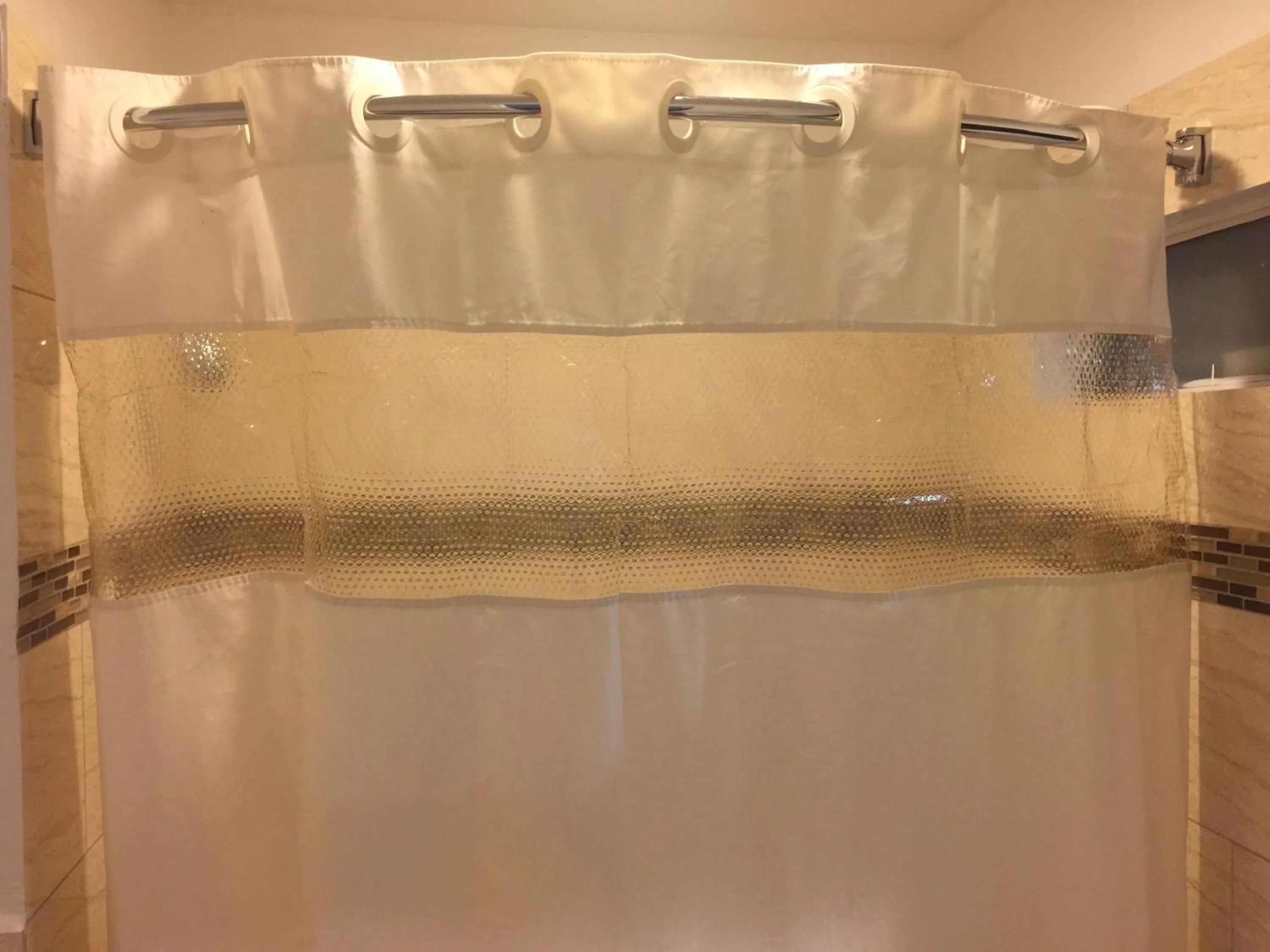 Bathroom in Crenshaw Inn Motel