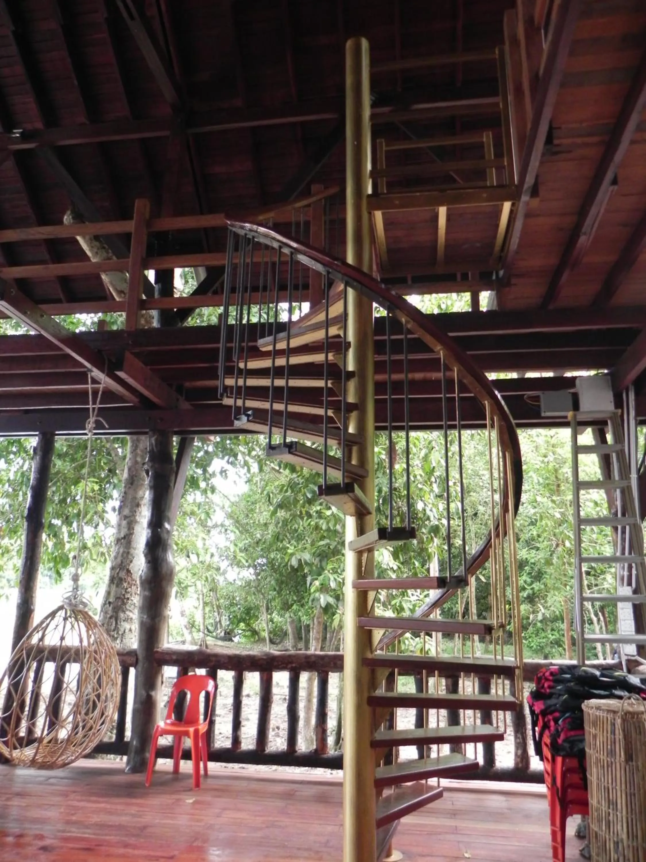 Restaurant/places to eat in Borneo Natural Sukau Bilit Resort