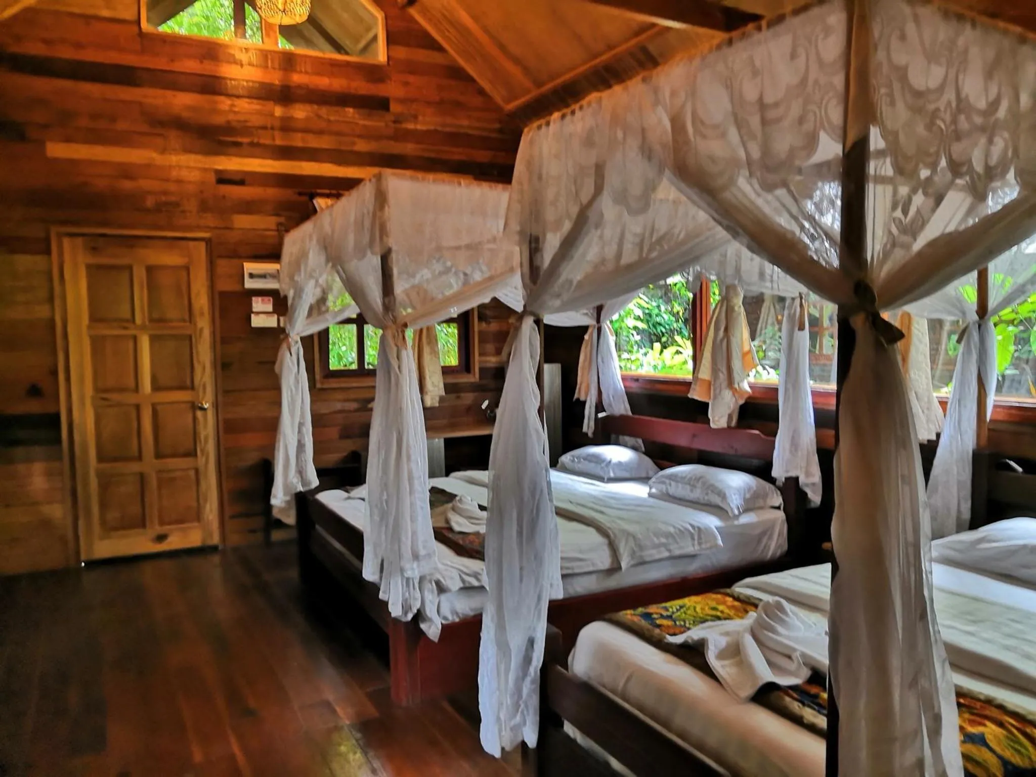 Photo of the whole room, Bed in Borneo Natural Sukau Bilit Resort
