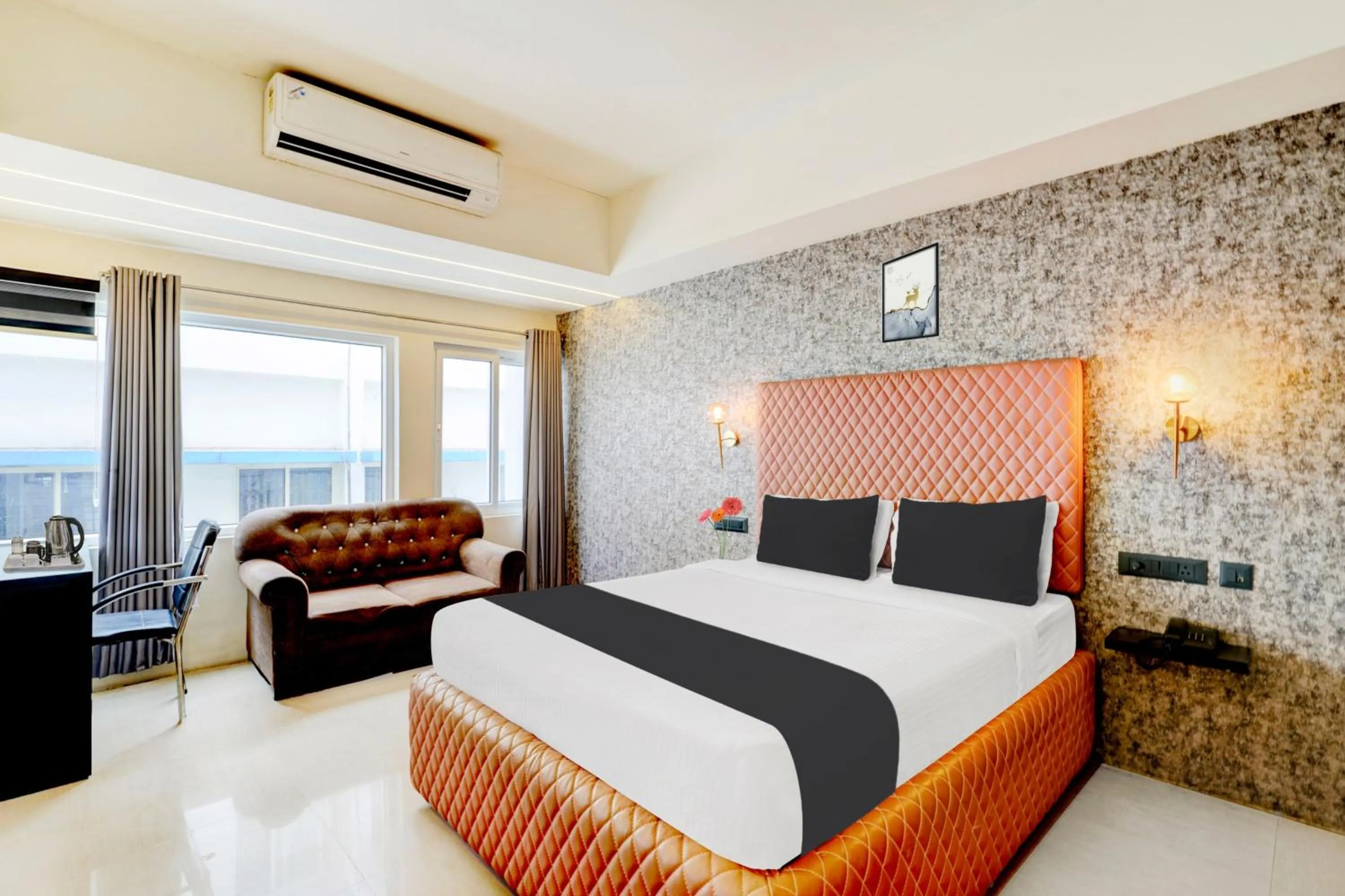 Super Townhouse Mysore Central