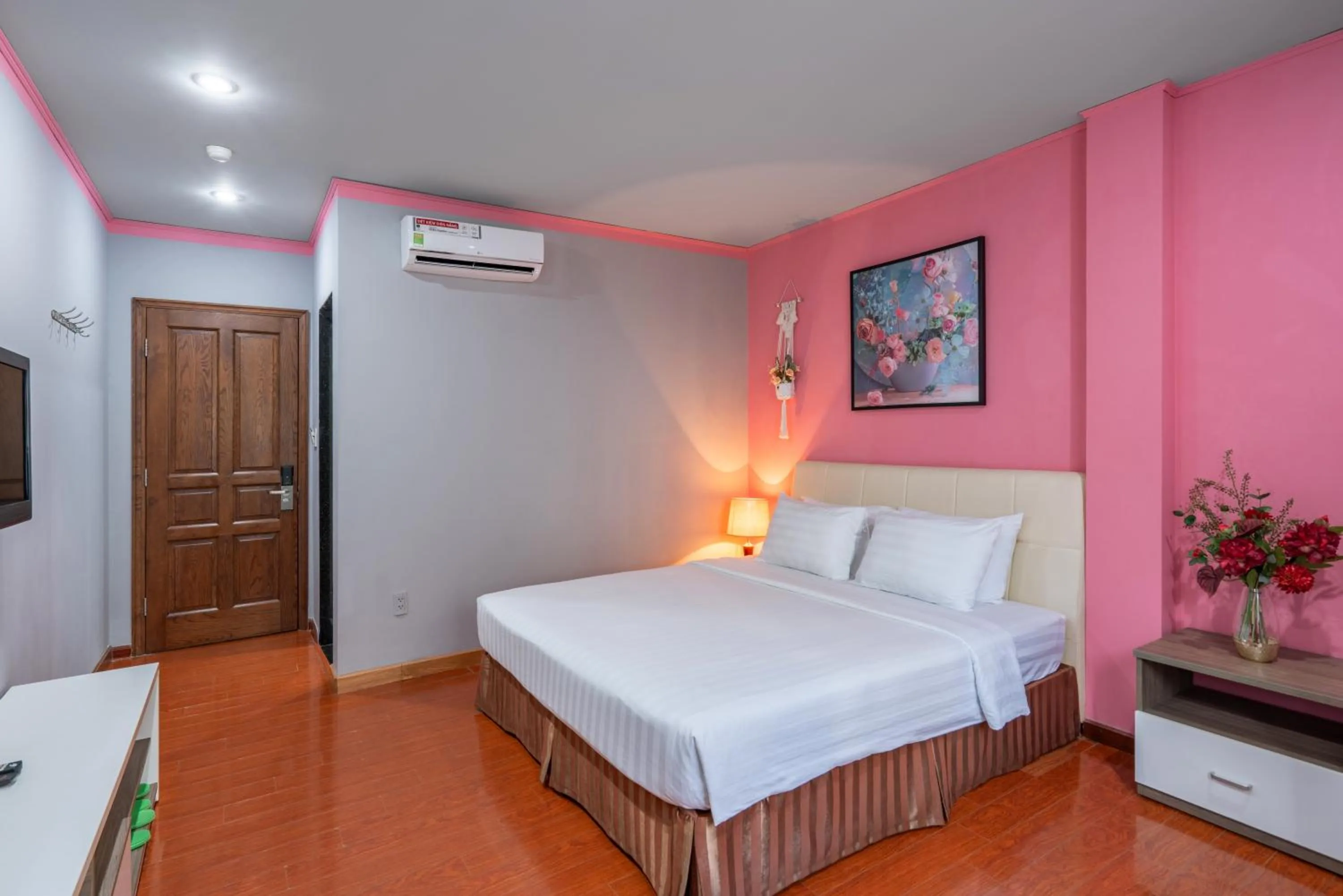 Bed in La Palma Boutique Hotel