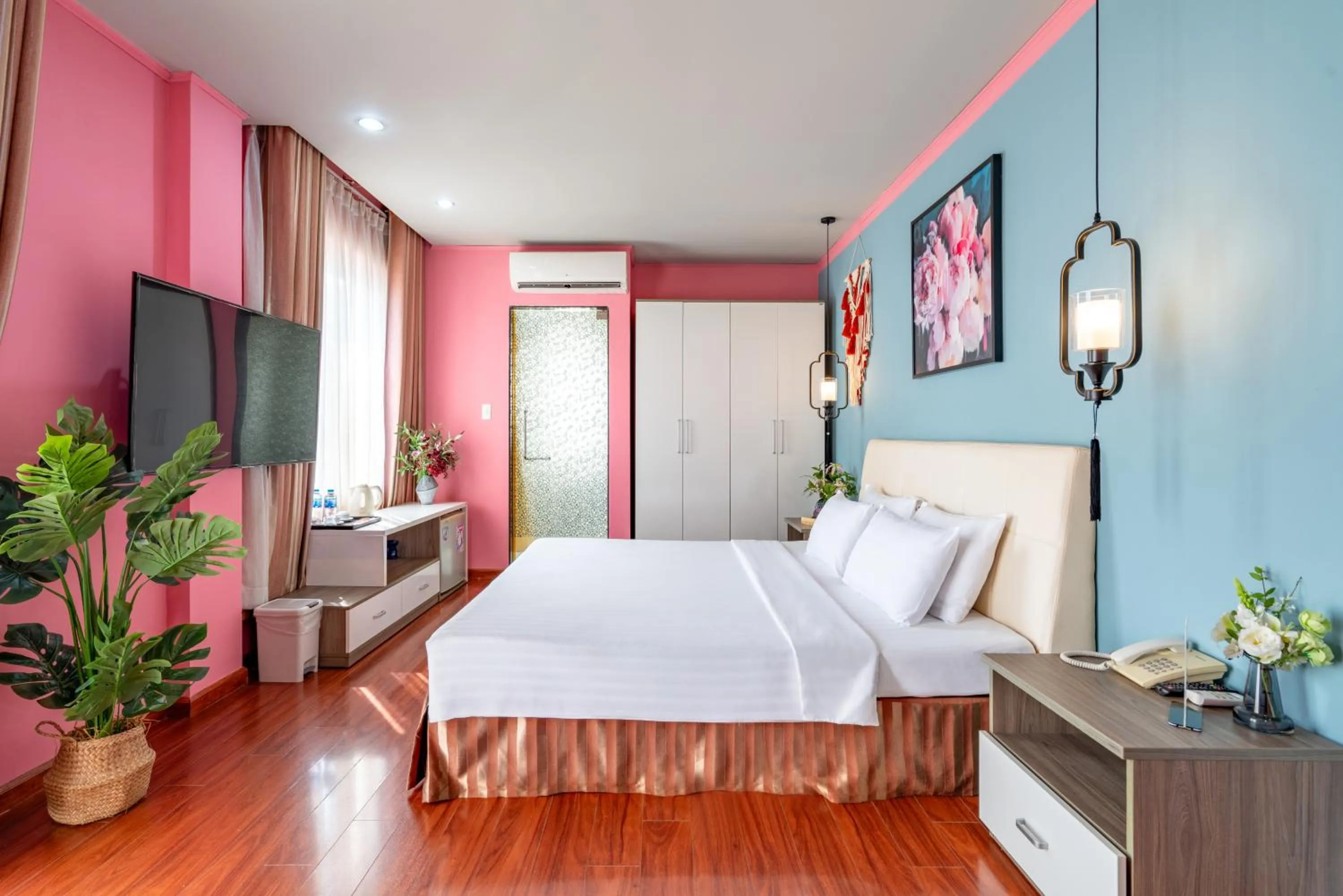 Bed in La Palma Boutique Hotel