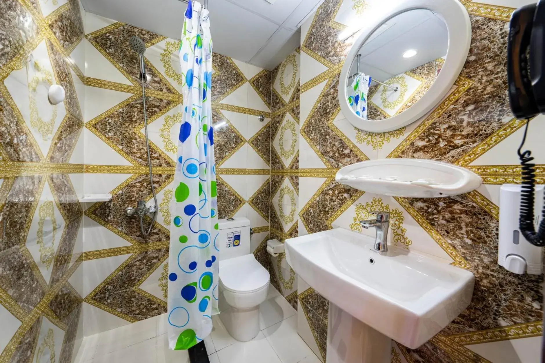 Standard Twin Room in Tanha Hotel Standard Twin Room in Tanha Hotel