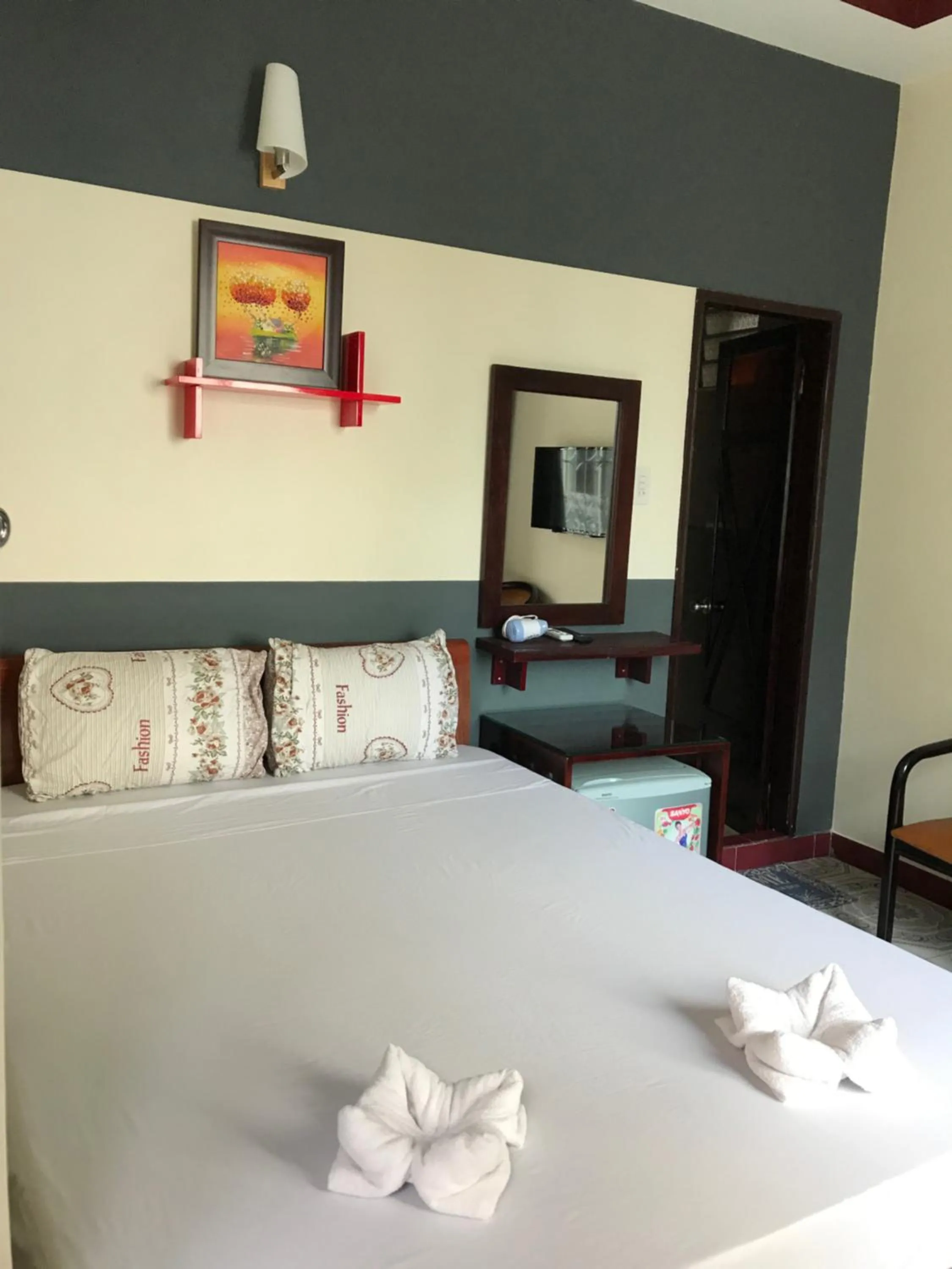 Bedroom, Bed in Sunny A Hotel