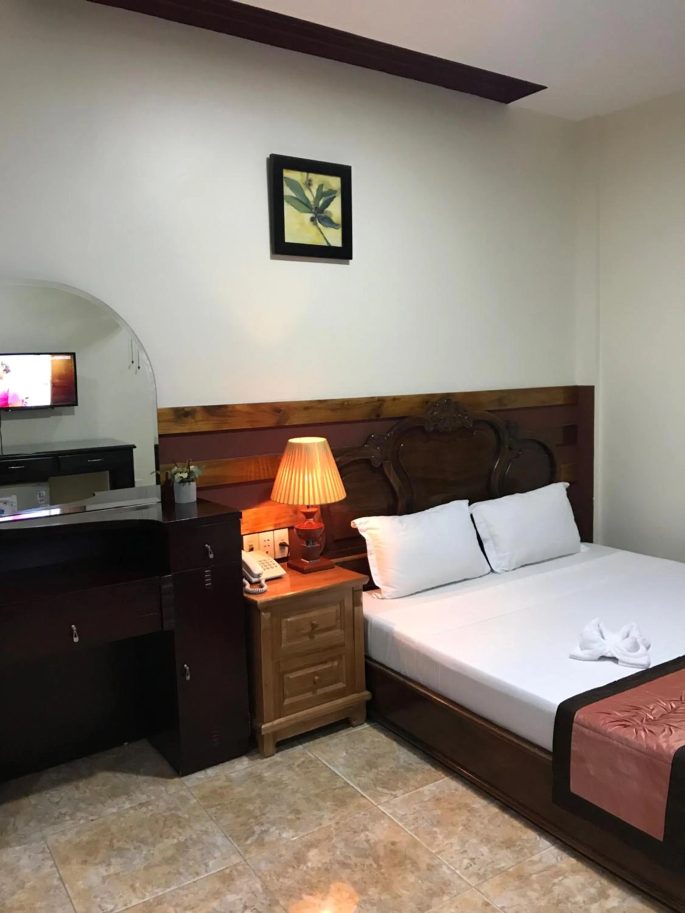 Bed in Sunny A Hotel