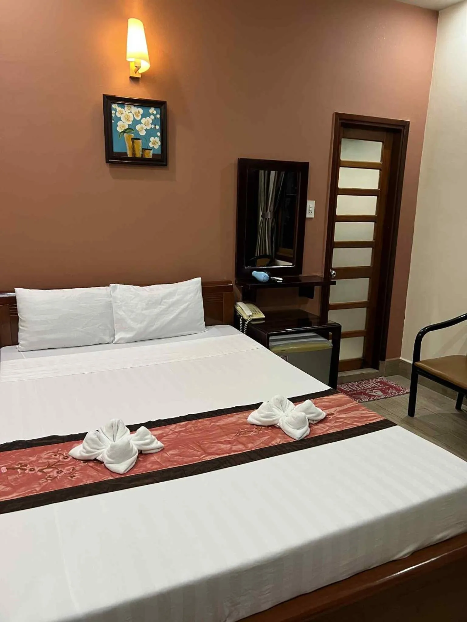 Bed in Sunny A Hotel