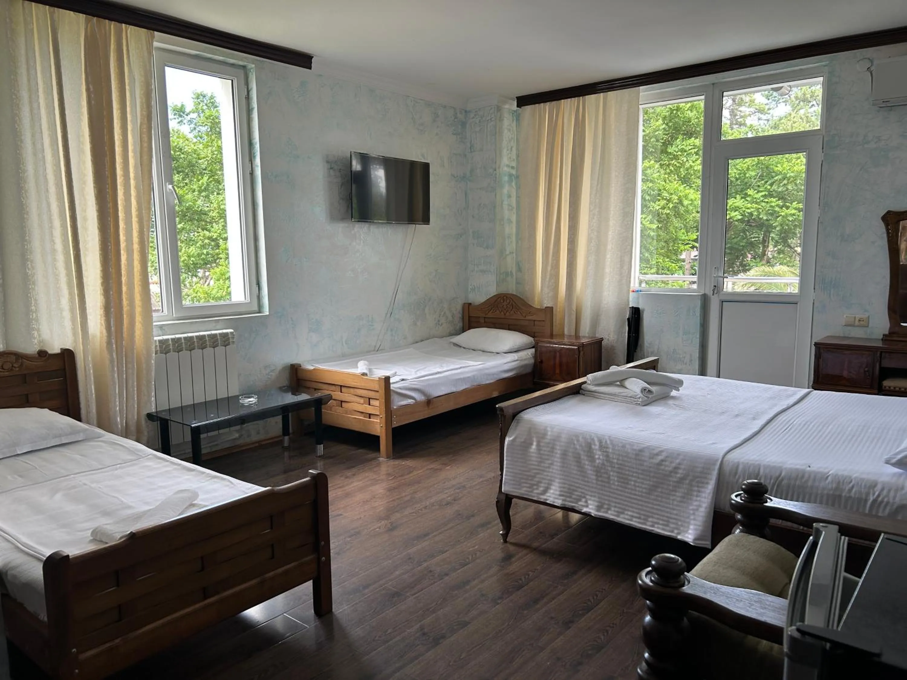 Classic Quadruple Room in Hotel George