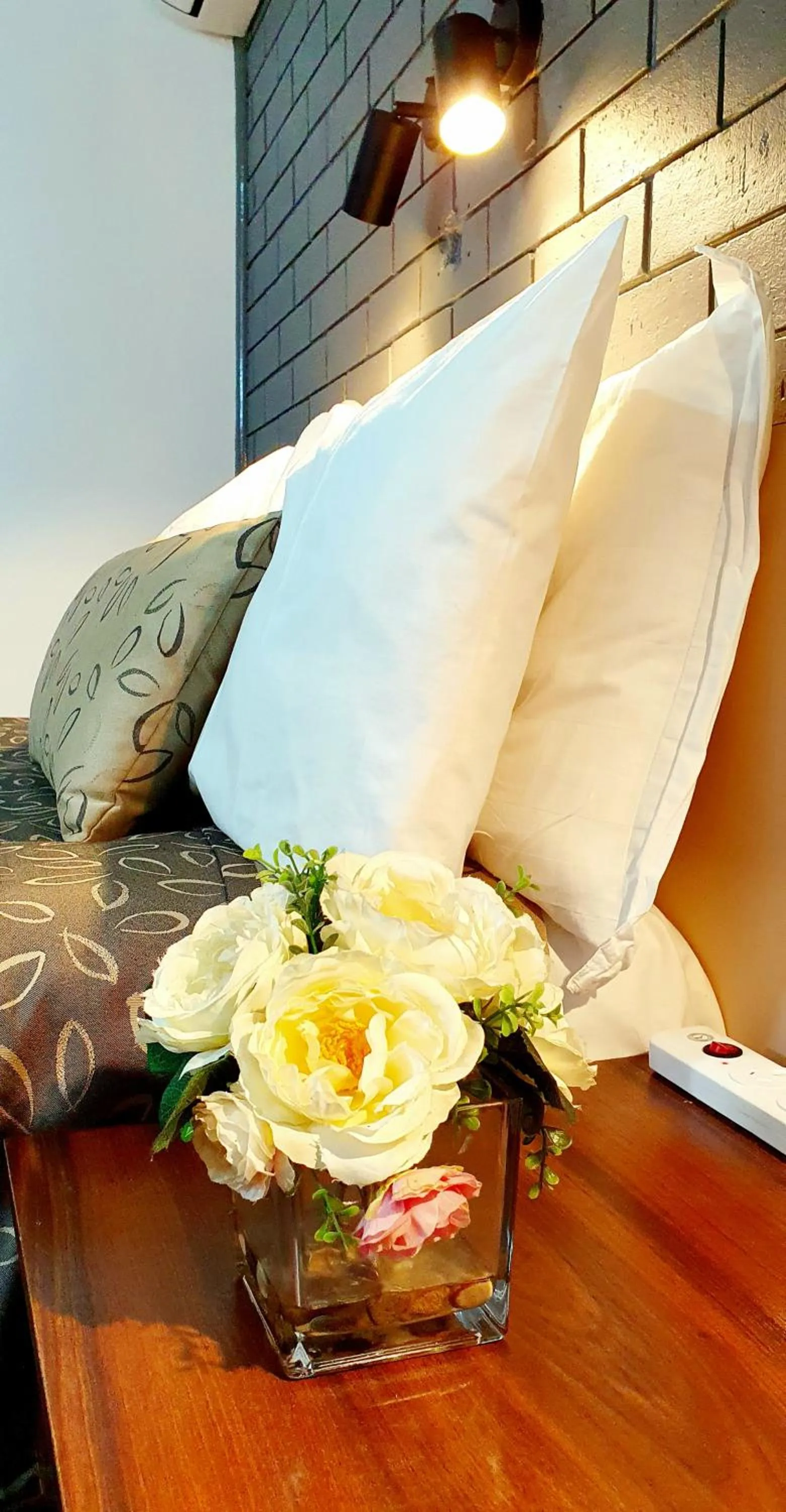 Goldrush Motel Young CBD