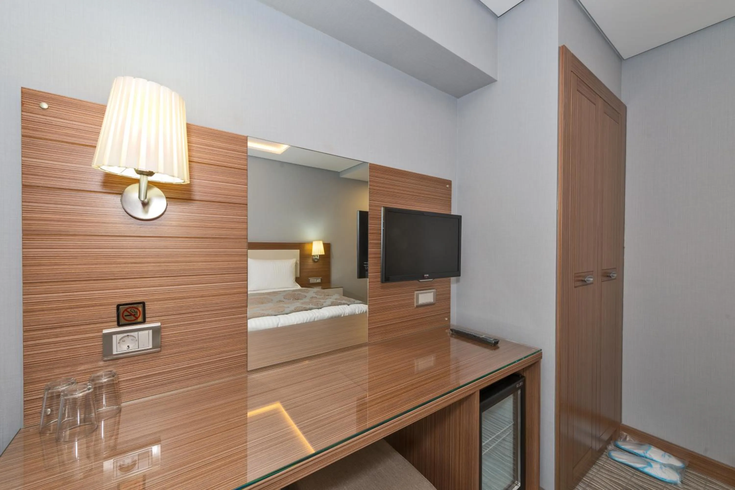 Decorative detail in Floransa City Hotel