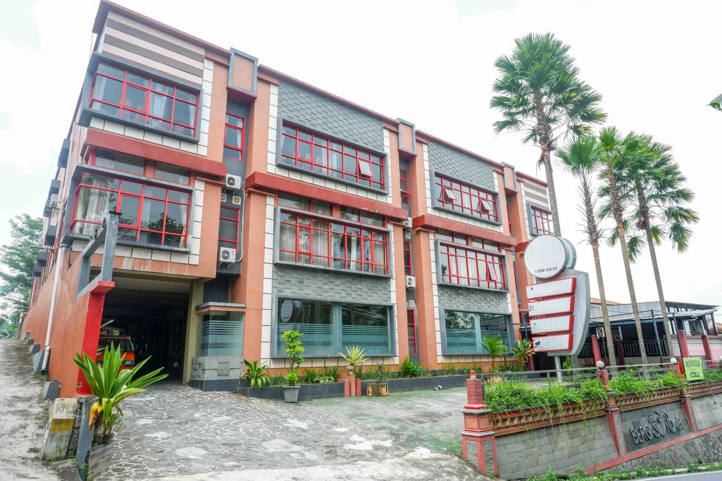 Property building in Urbanview Hotel Bergas Indah Bandungan by RedDoorz