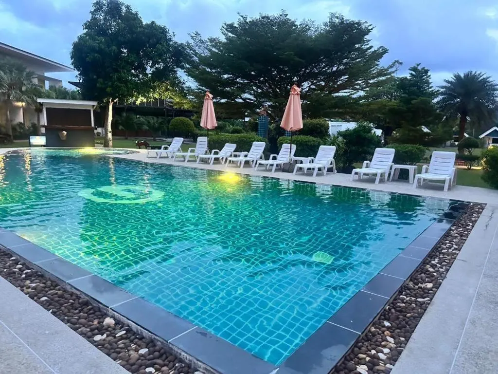 Swimming pool in Gypsy Sea View Resort- Phi Phi Island
