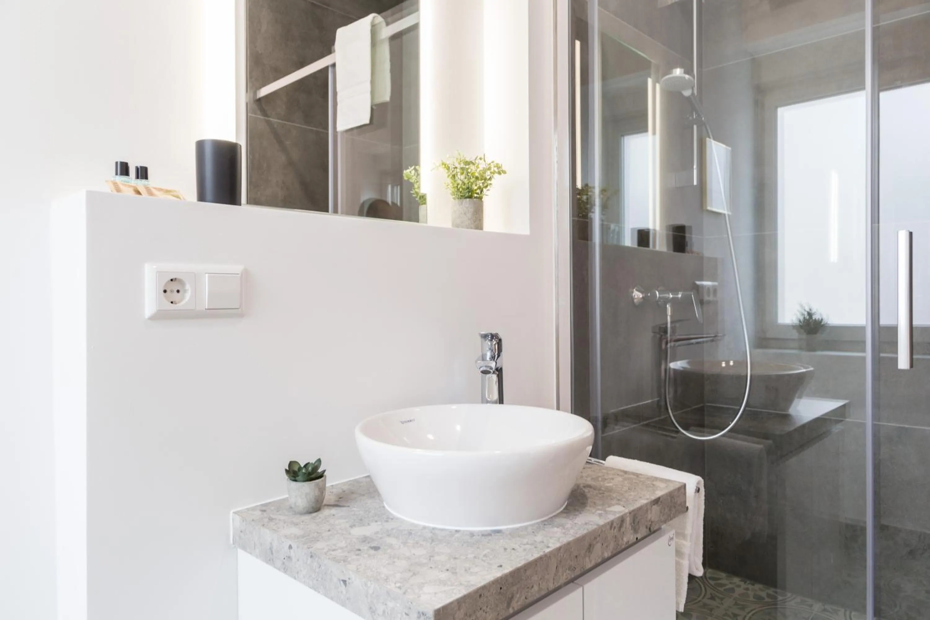 Shower in living TIMELESS - Adler Apartments Sasbachwalden