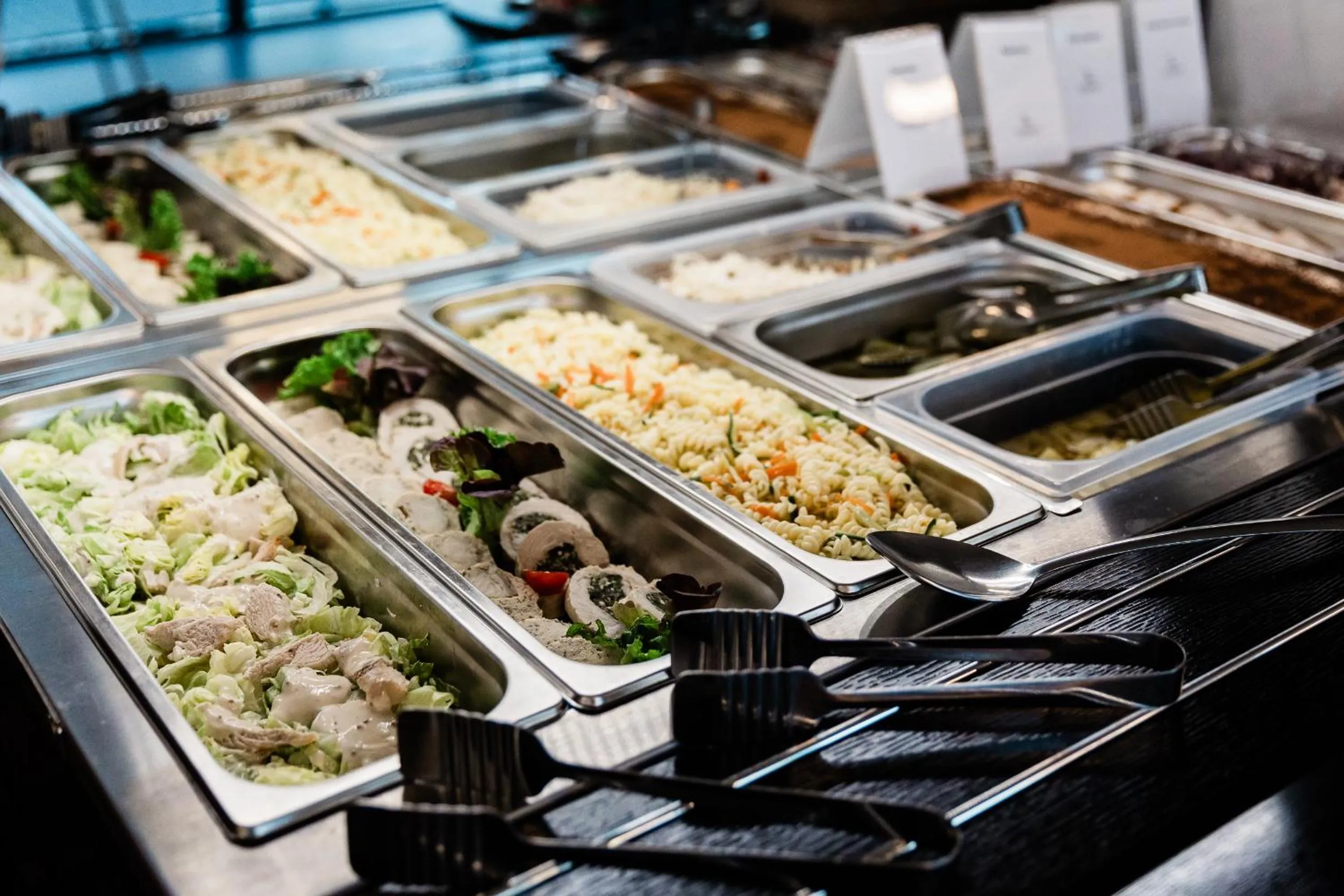 Restaurant/places to eat in BL Garden Panzió