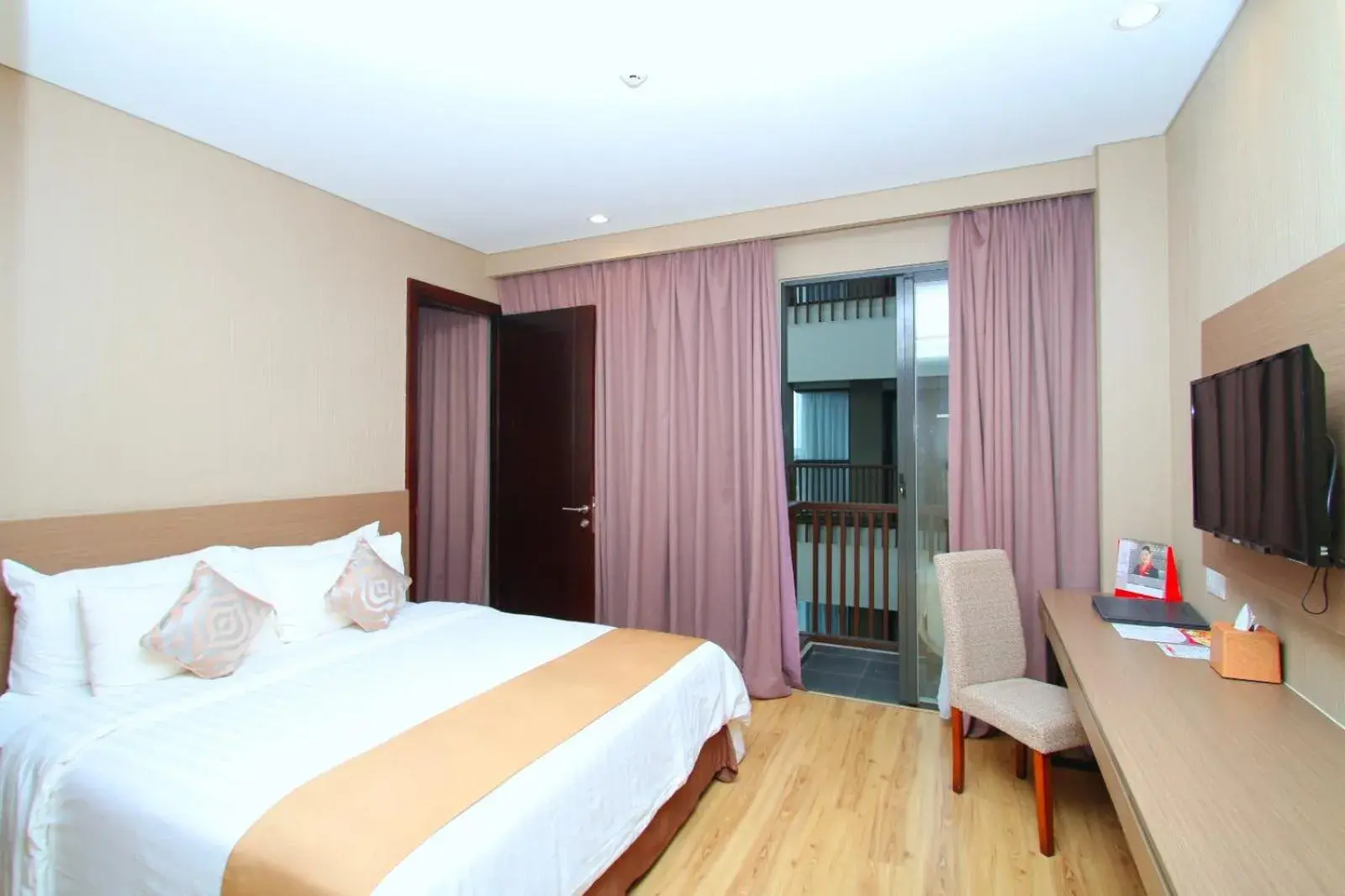 Business Suite in Swiss-Belhotel Sorong Business Suite in Swiss-Belhotel Sorong