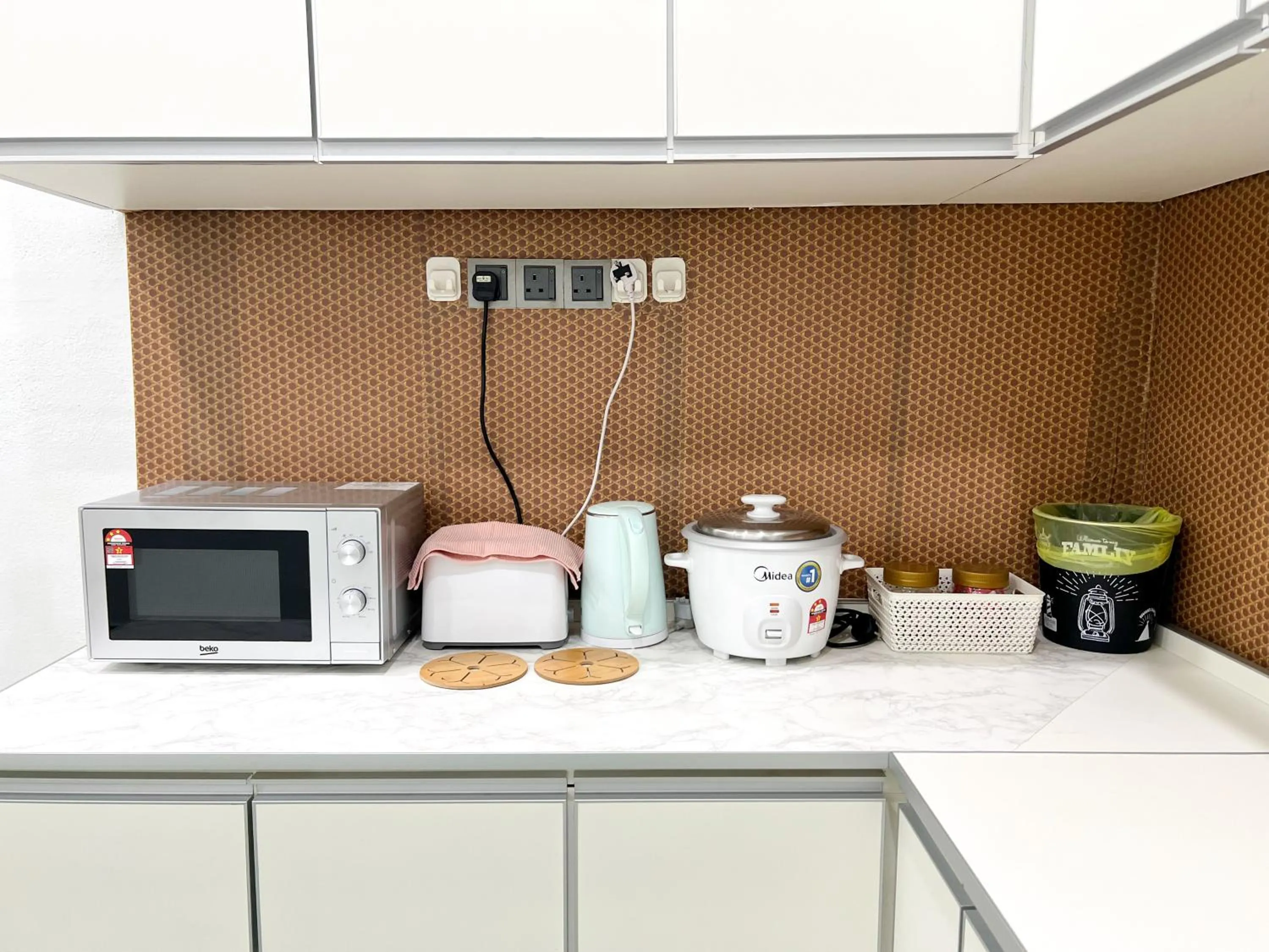 Coffee/tea facilities in Sehijau Homestay Taman Ira