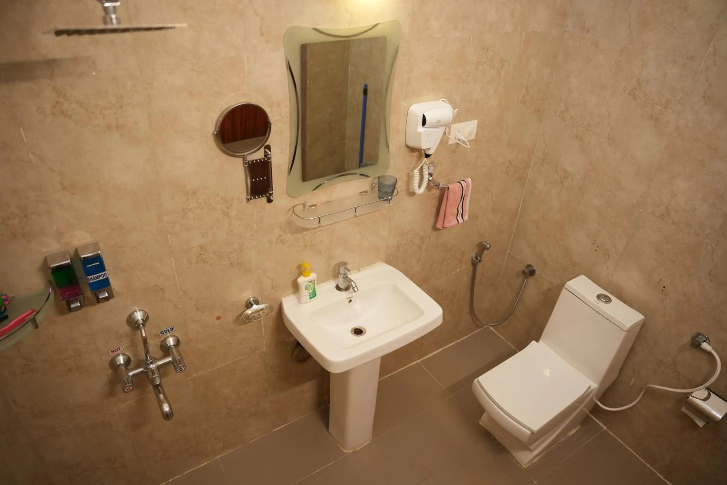 Shower in labdhi Resorts Masinagudi- Stag Groups not allowed