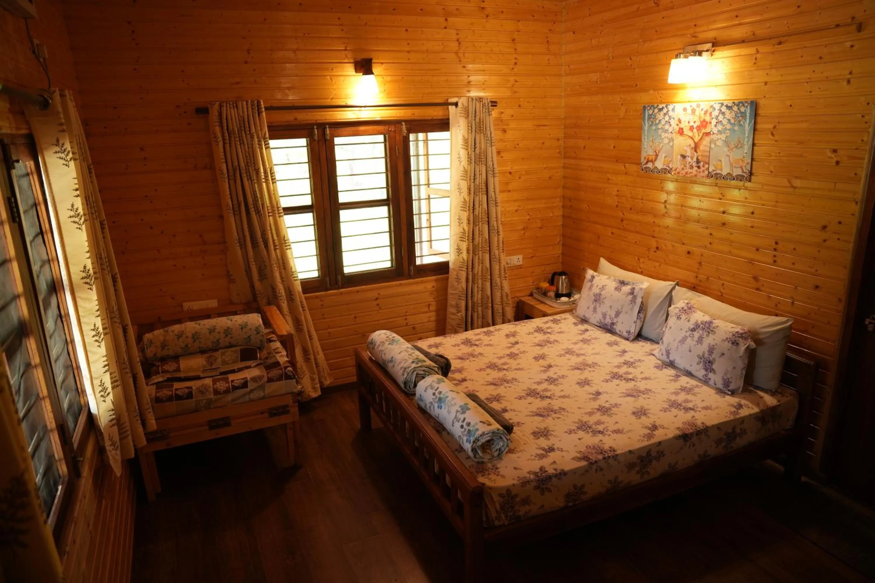 Bed in labdhi Resorts Masinagudi- Stag Groups not allowed