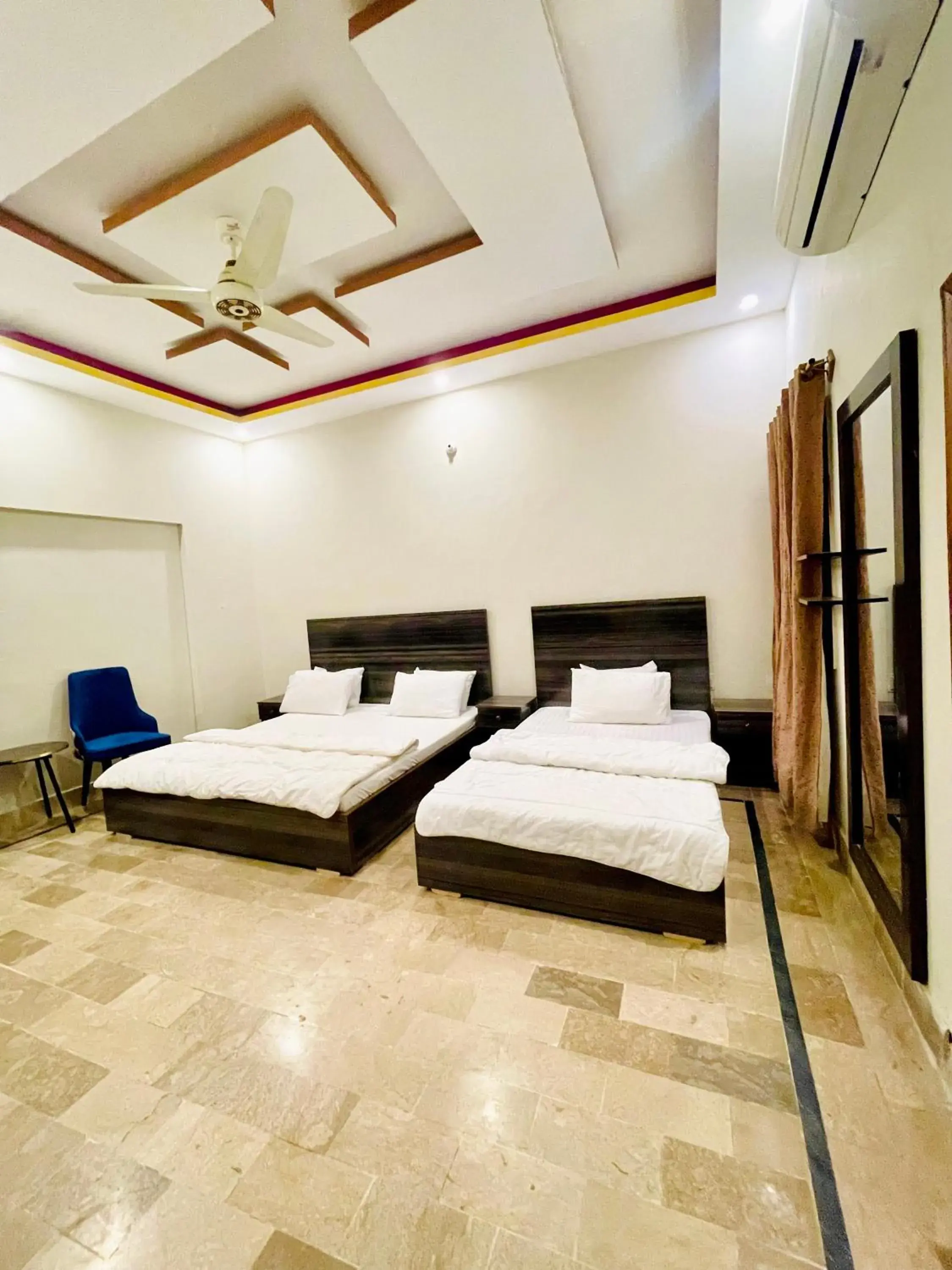 Double or Twin Room with Private Bathroom - single occupancy in Hotel Bed & Rest Airport Double or Twin Room with Private Bathroom - single occupancy in Hotel Bed & Rest Airport