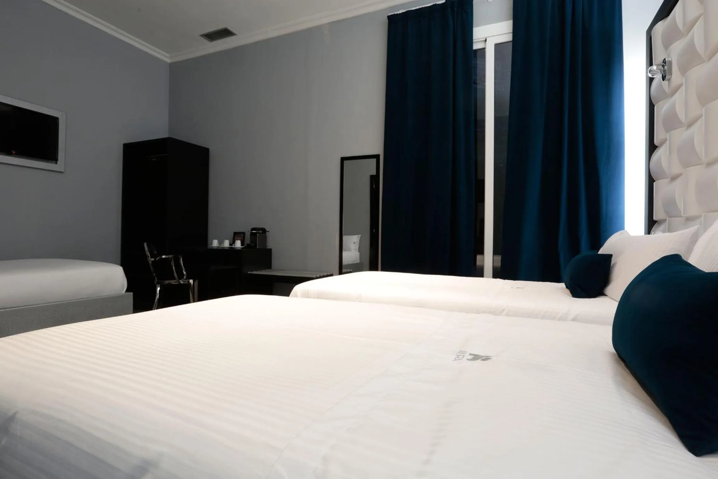 Day, Bed in Amra Barcelona Gran Via