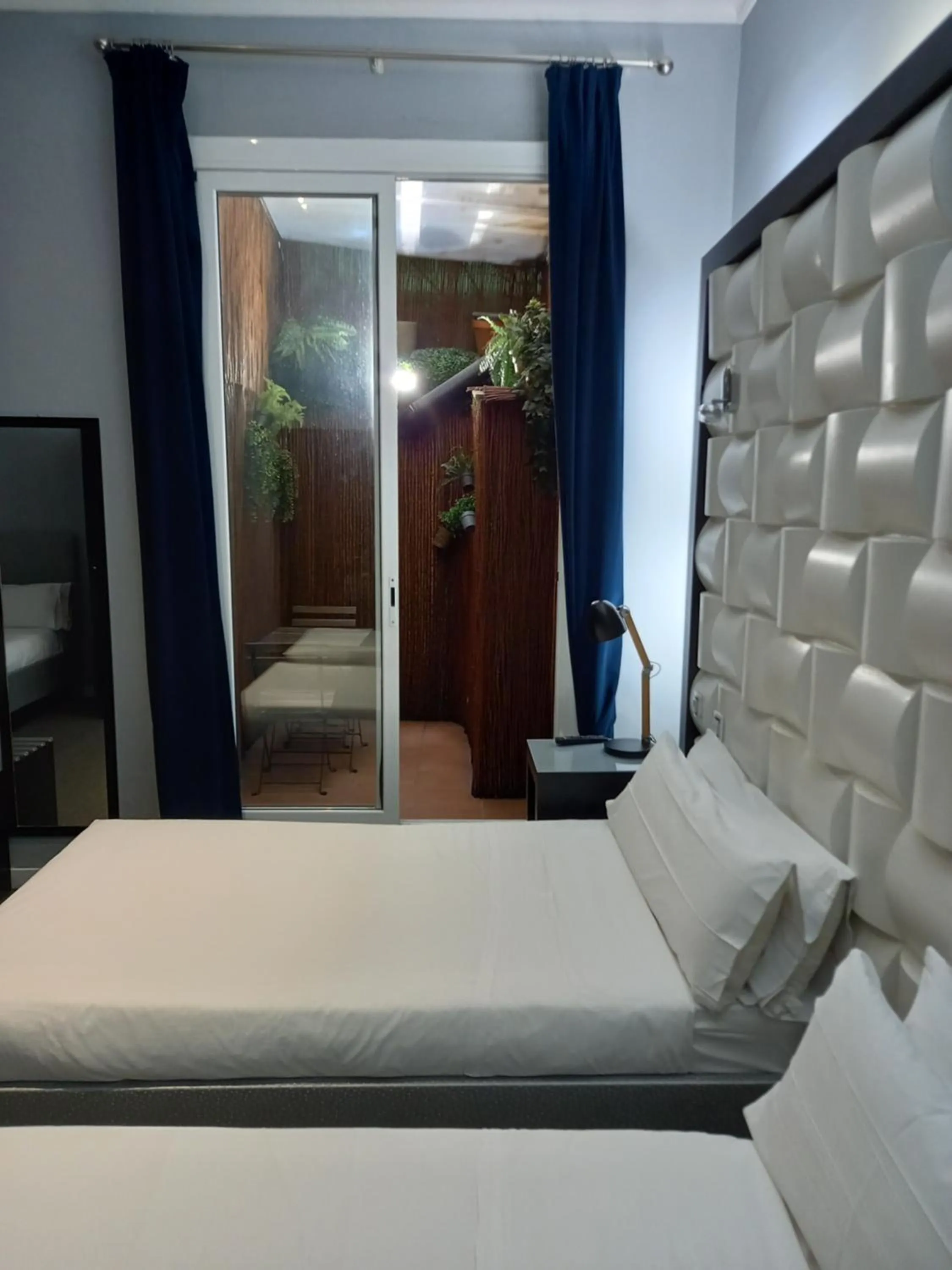 Bed in Amra Barcelona Gran Via