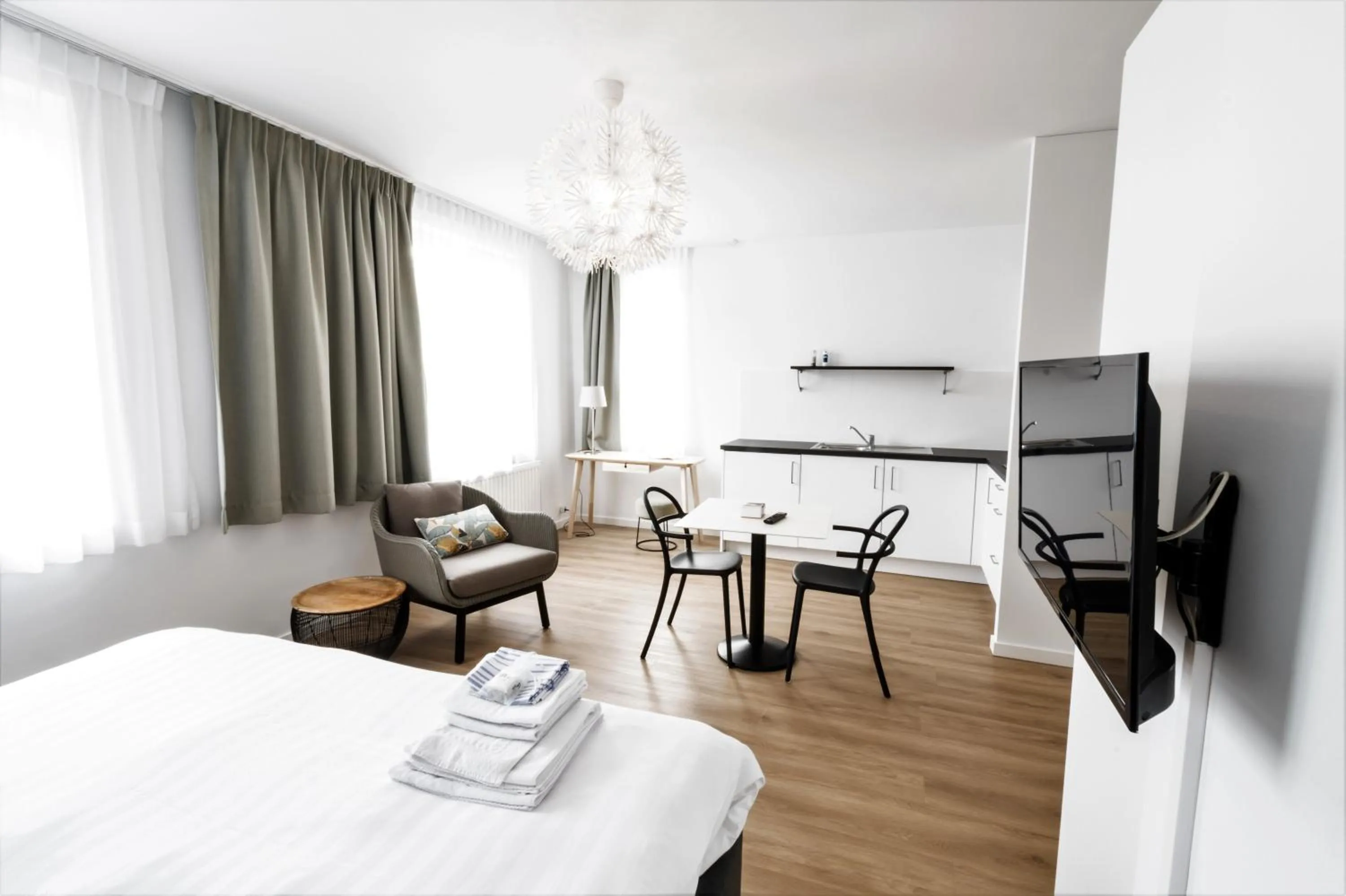 FLATS aparthotel