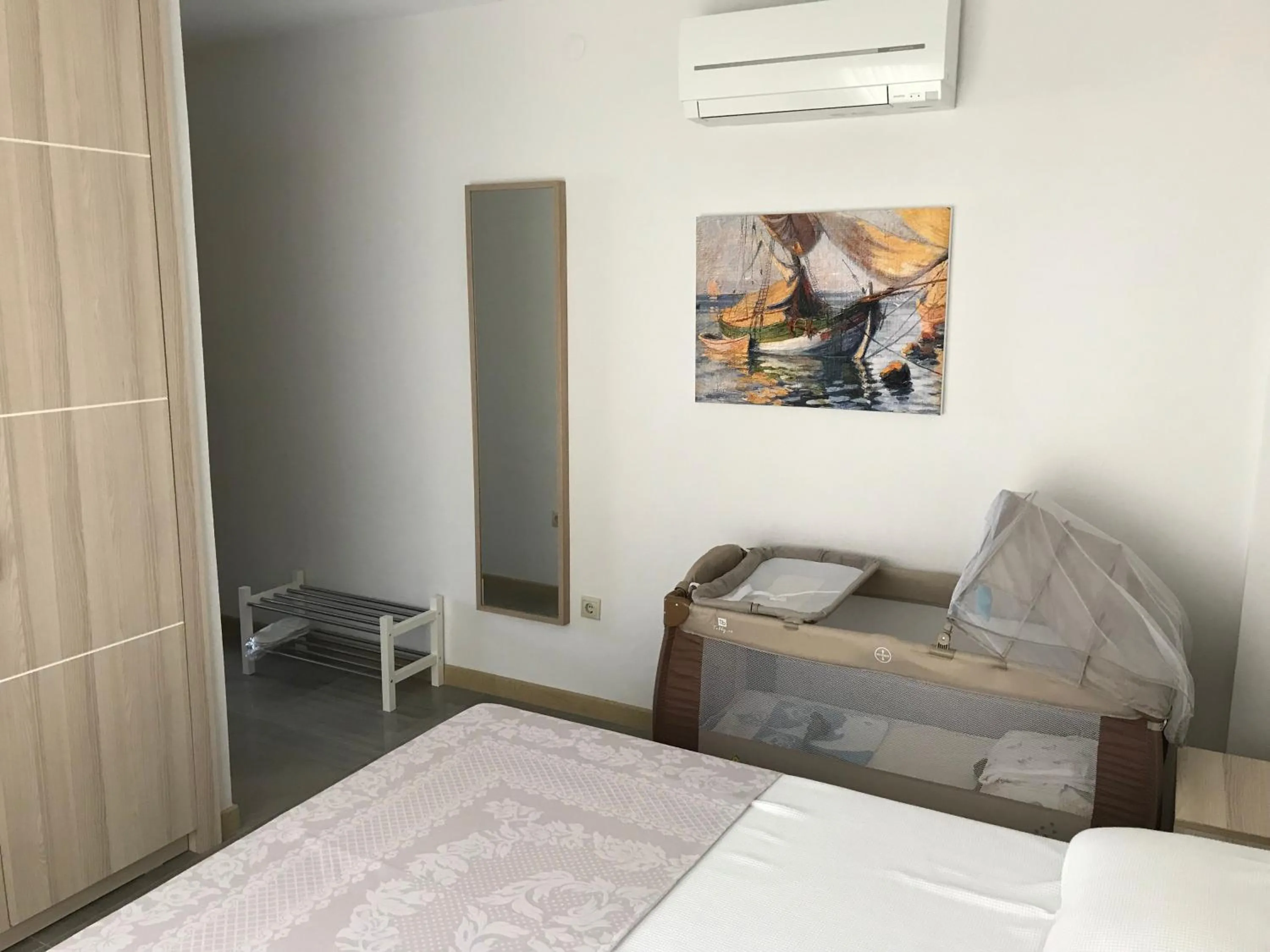 cot, Bed in EVN Hotel