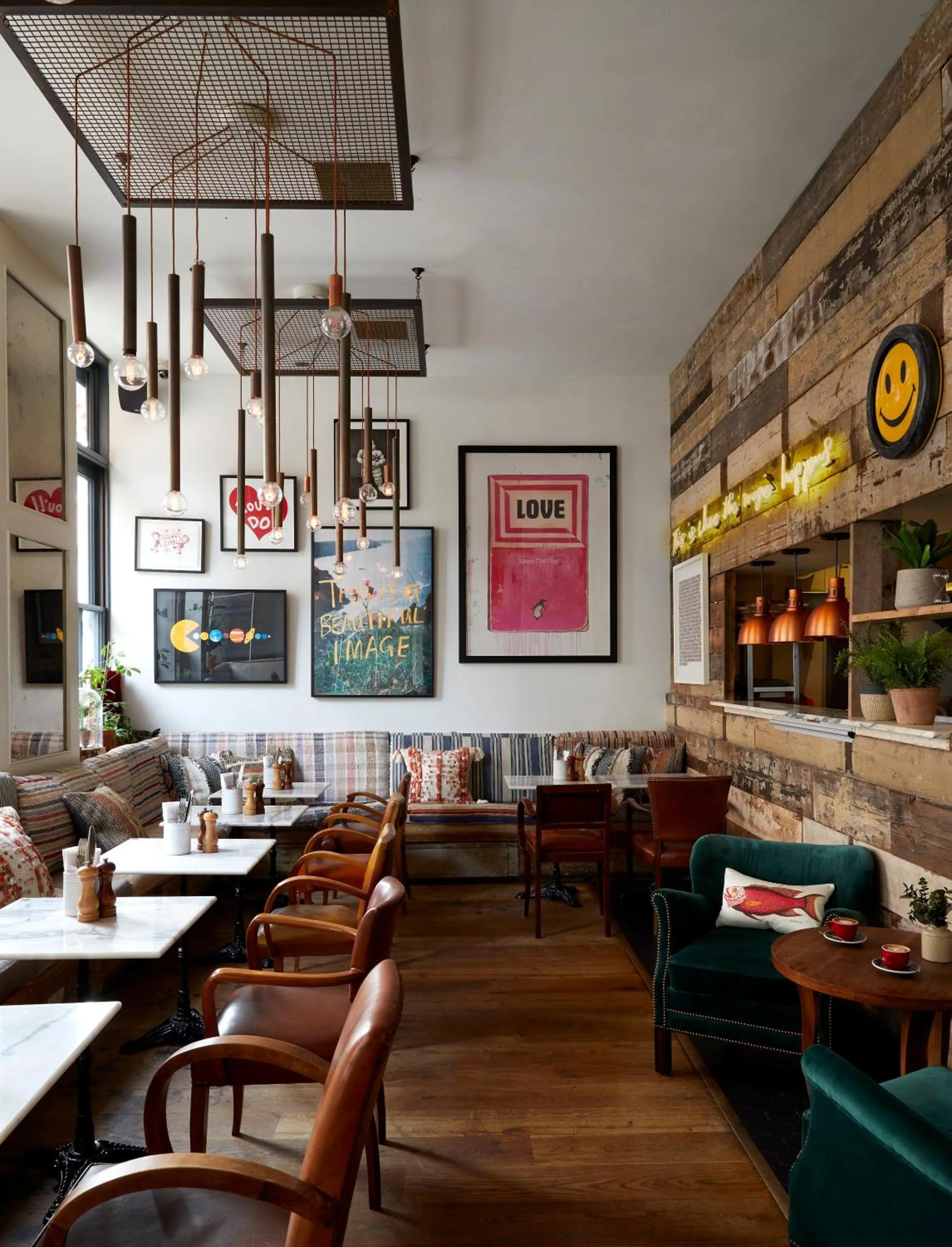 Restaurant/places to eat in Artist Residence London