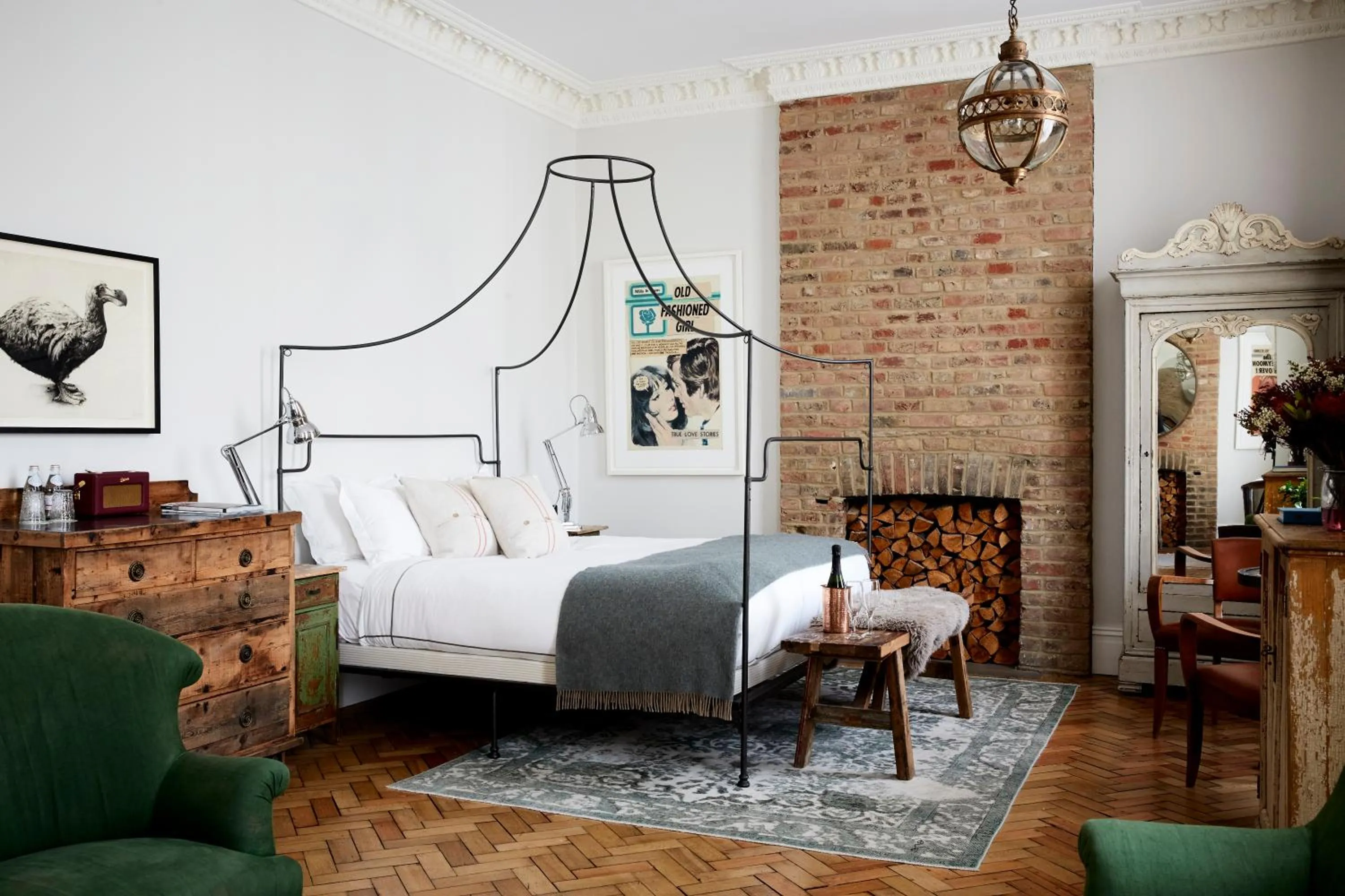 Bed in Artist Residence London