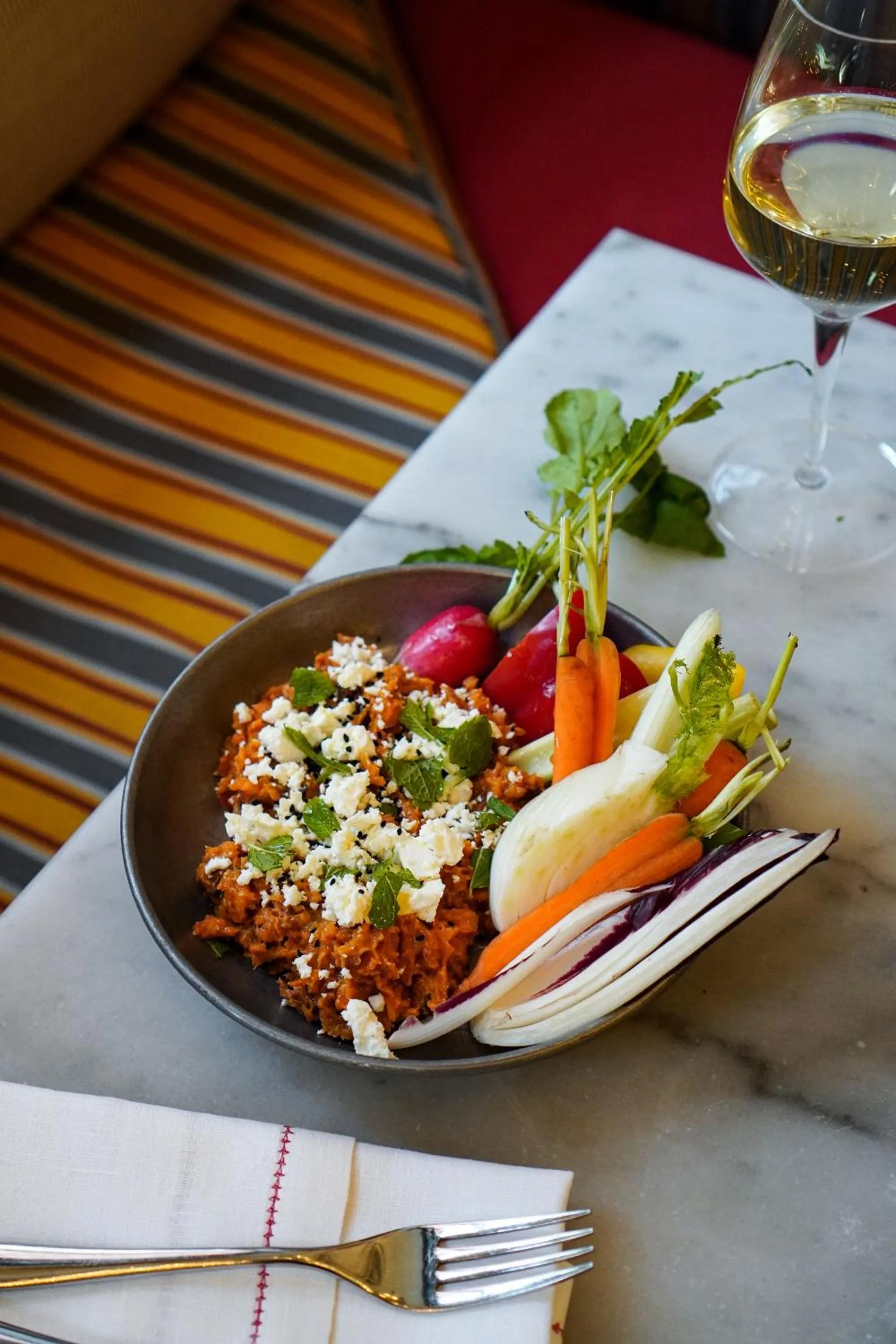 Food and drinks in Artist Residence London