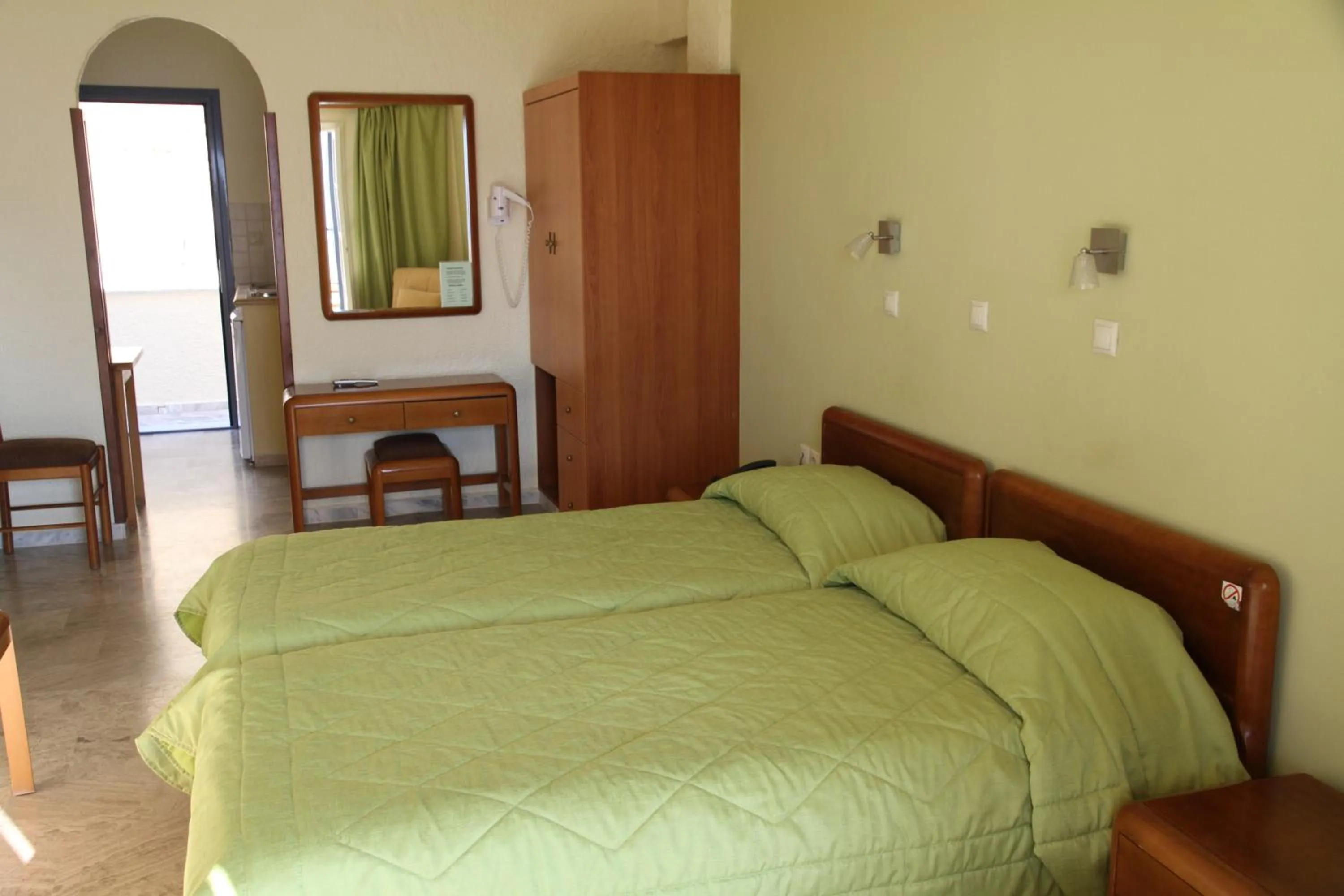 Bed in Hotel Philoxenia