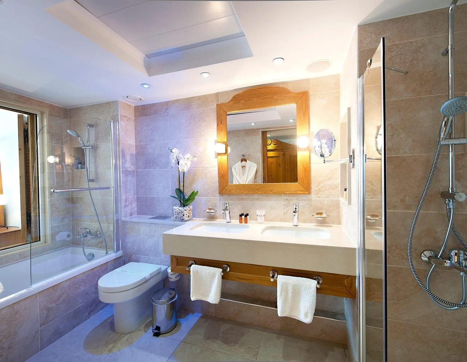 Bathroom in Olympic Lagoon Resort Paphos