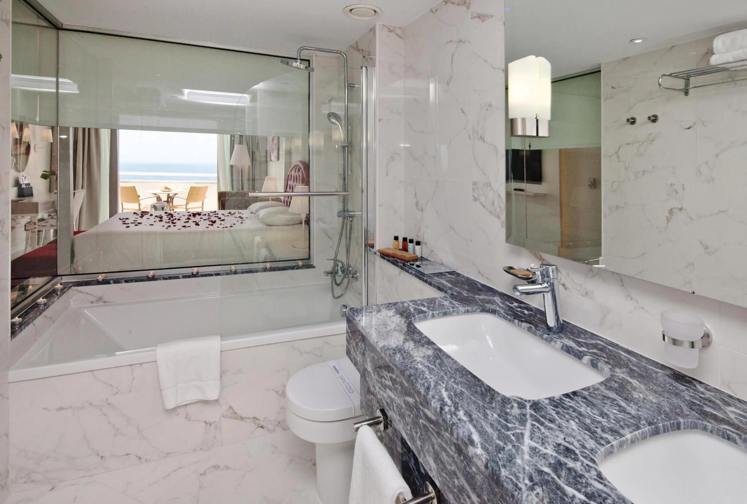 Bathroom in Olympic Lagoon Resort Paphos